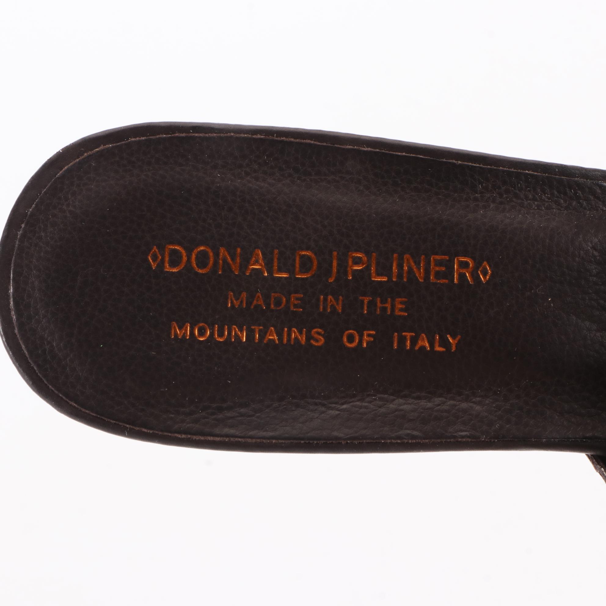 Donald J Pliner Sandals in White Smooth and Snake-Effect Leather