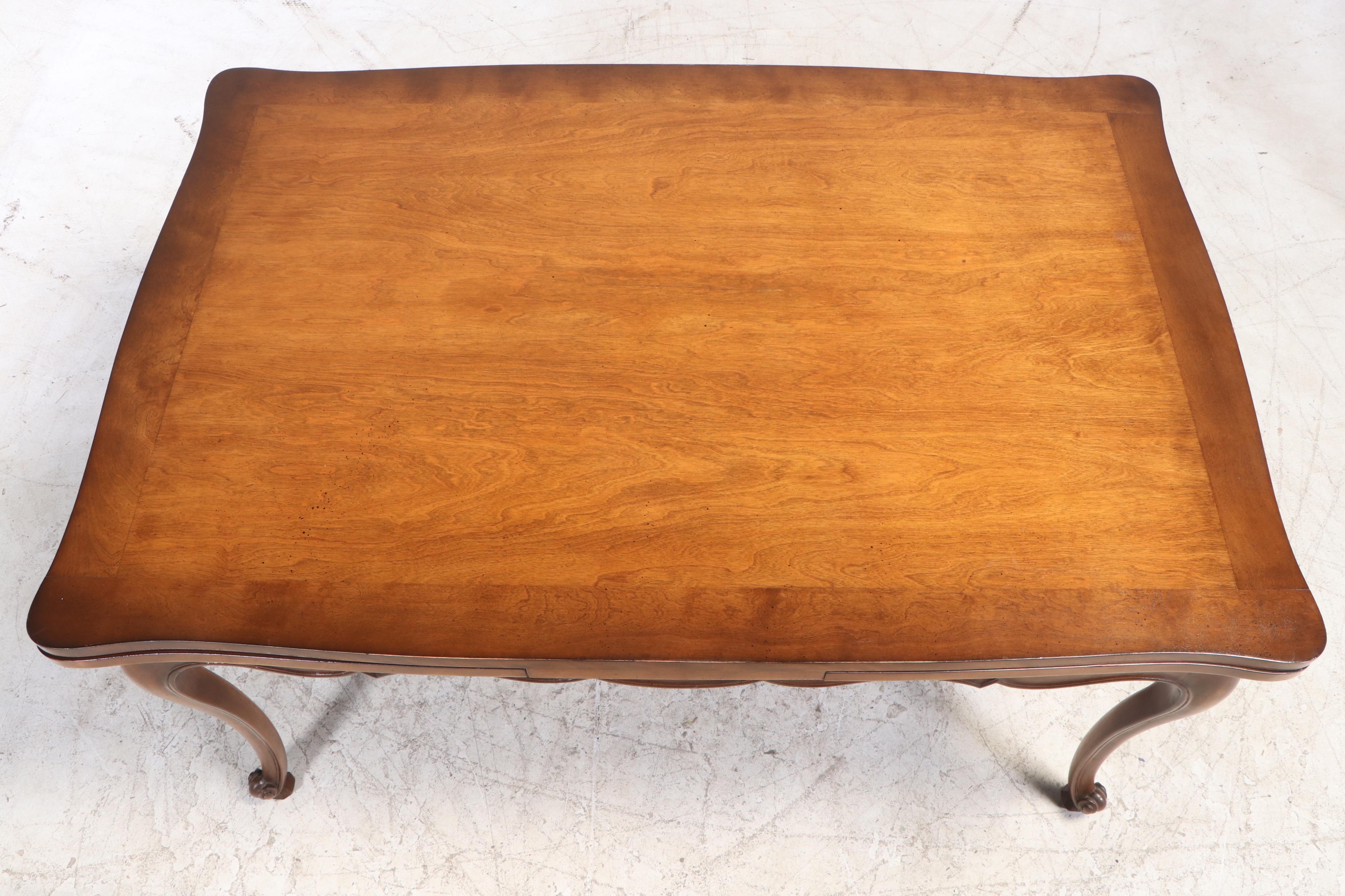 French Provincial Style Walnut-Stained Draw-Leaf Dining Table