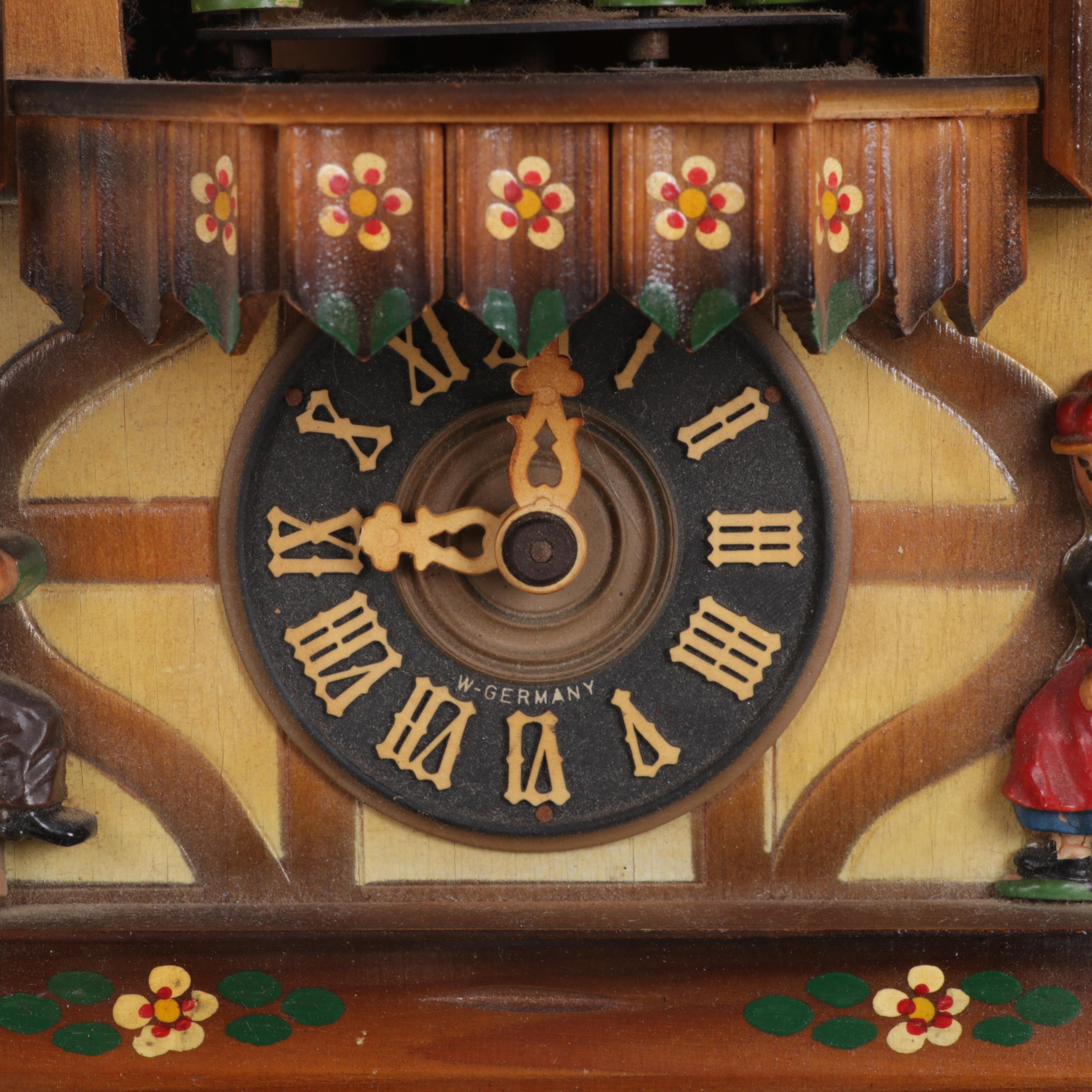 Emil Schmeckenbecher Black Forest "Blaue Donau" Cuckoo Clock