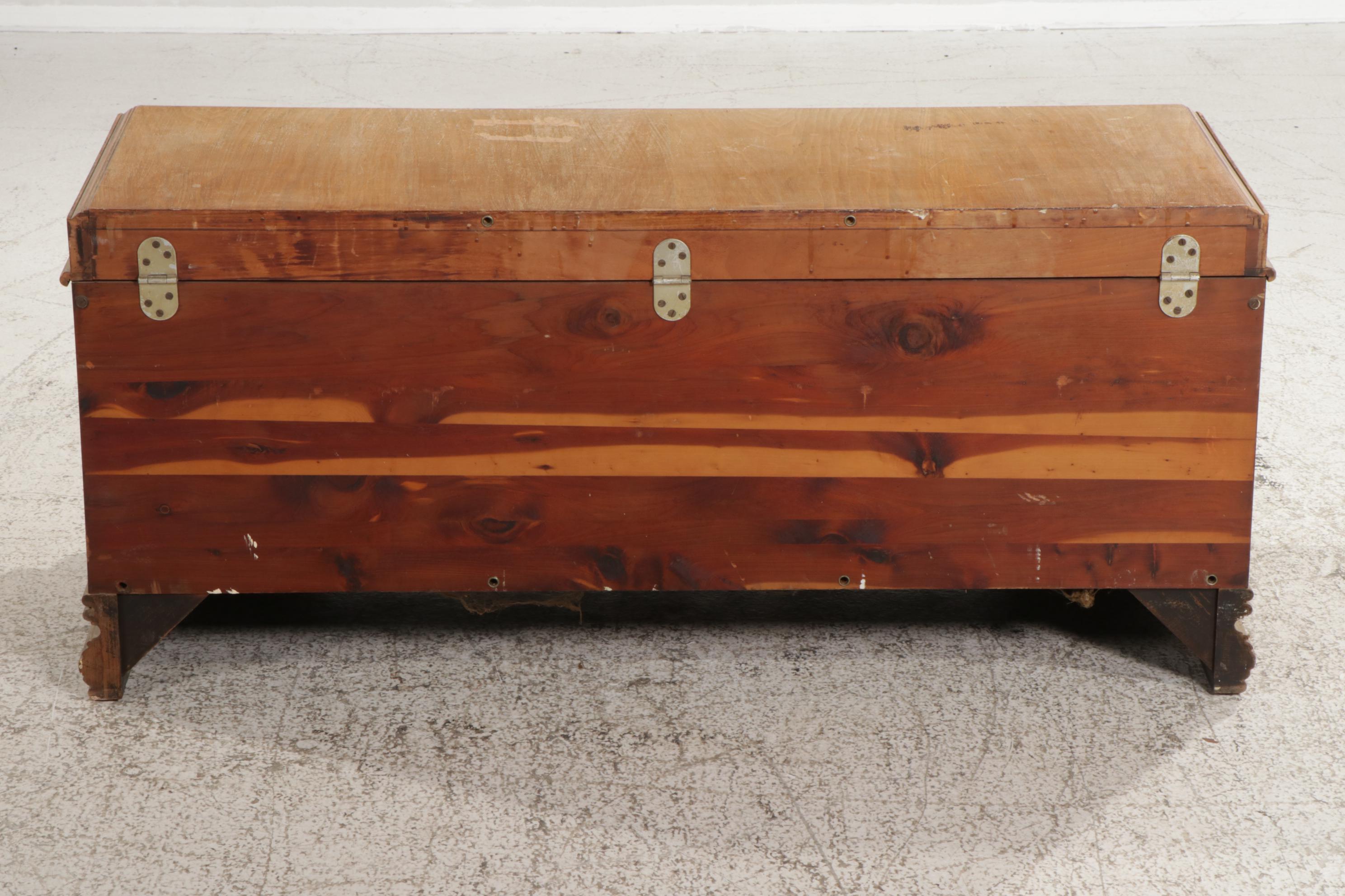 Lane "Aroma-Tite" Mahogany-Veneered Cedar Chest, Mid-20th Century