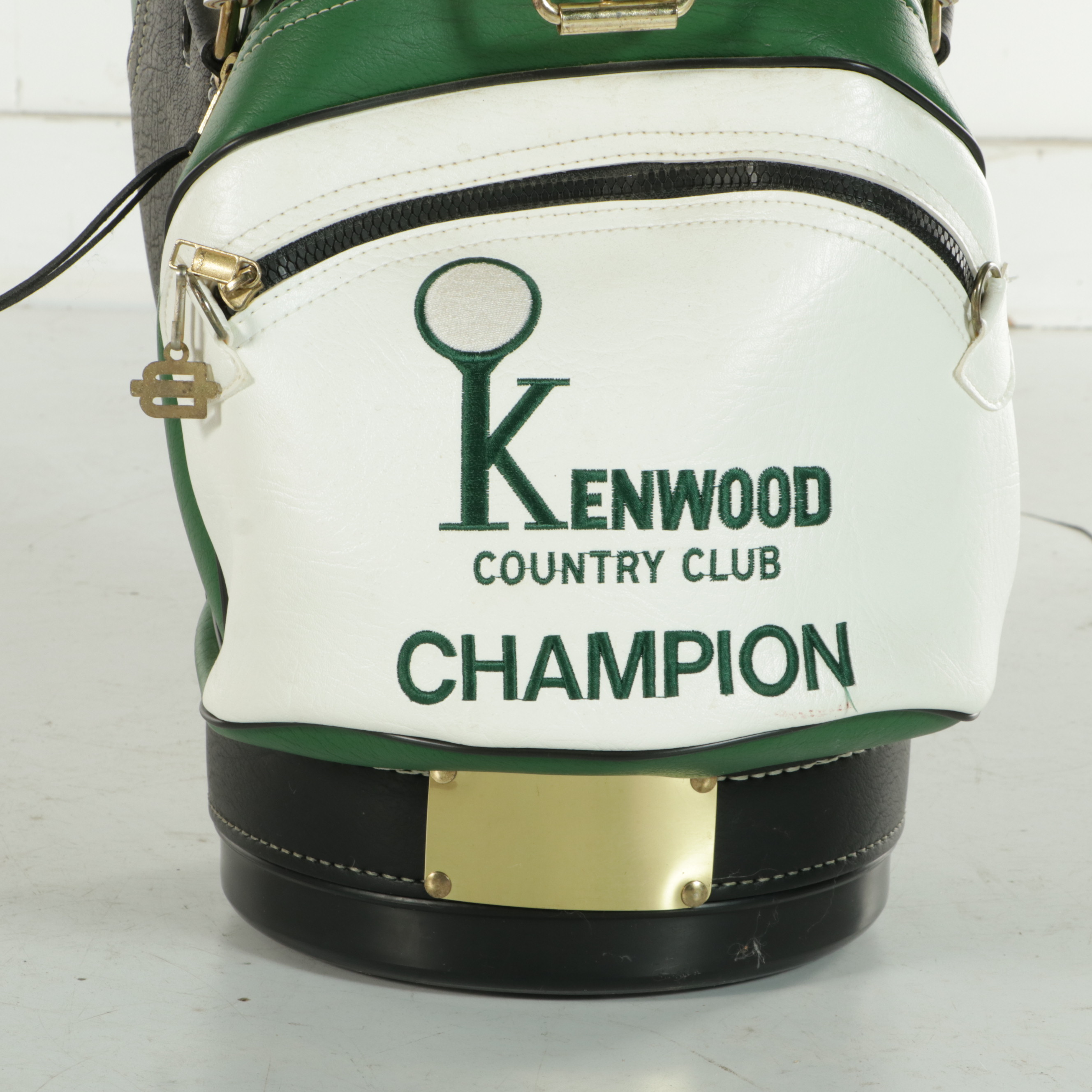Kenwood Country Club Championship Golf Bag with Palmer Peerless Chattanooga Club