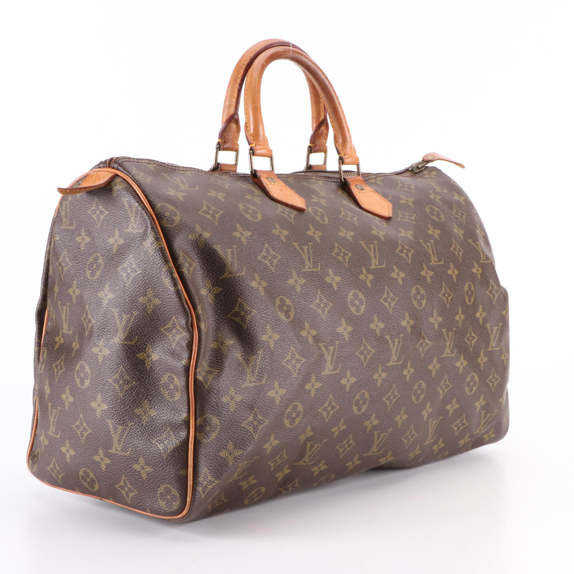 Louis Vuitton Speedy 40 in Monogram Canvas and Vachetta Leather