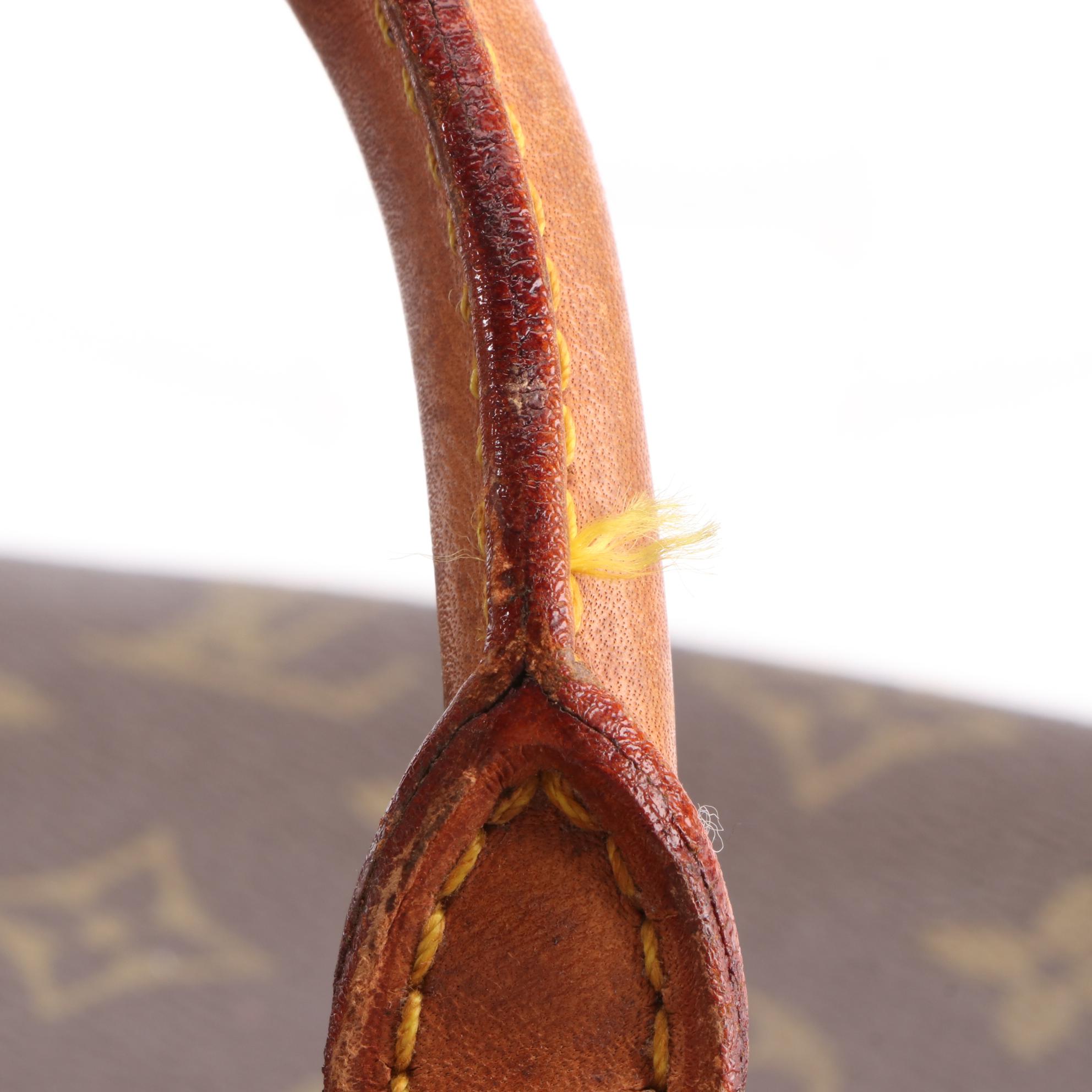 Louis Vuitton Speedy 40 in Monogram Canvas and Vachetta Leather