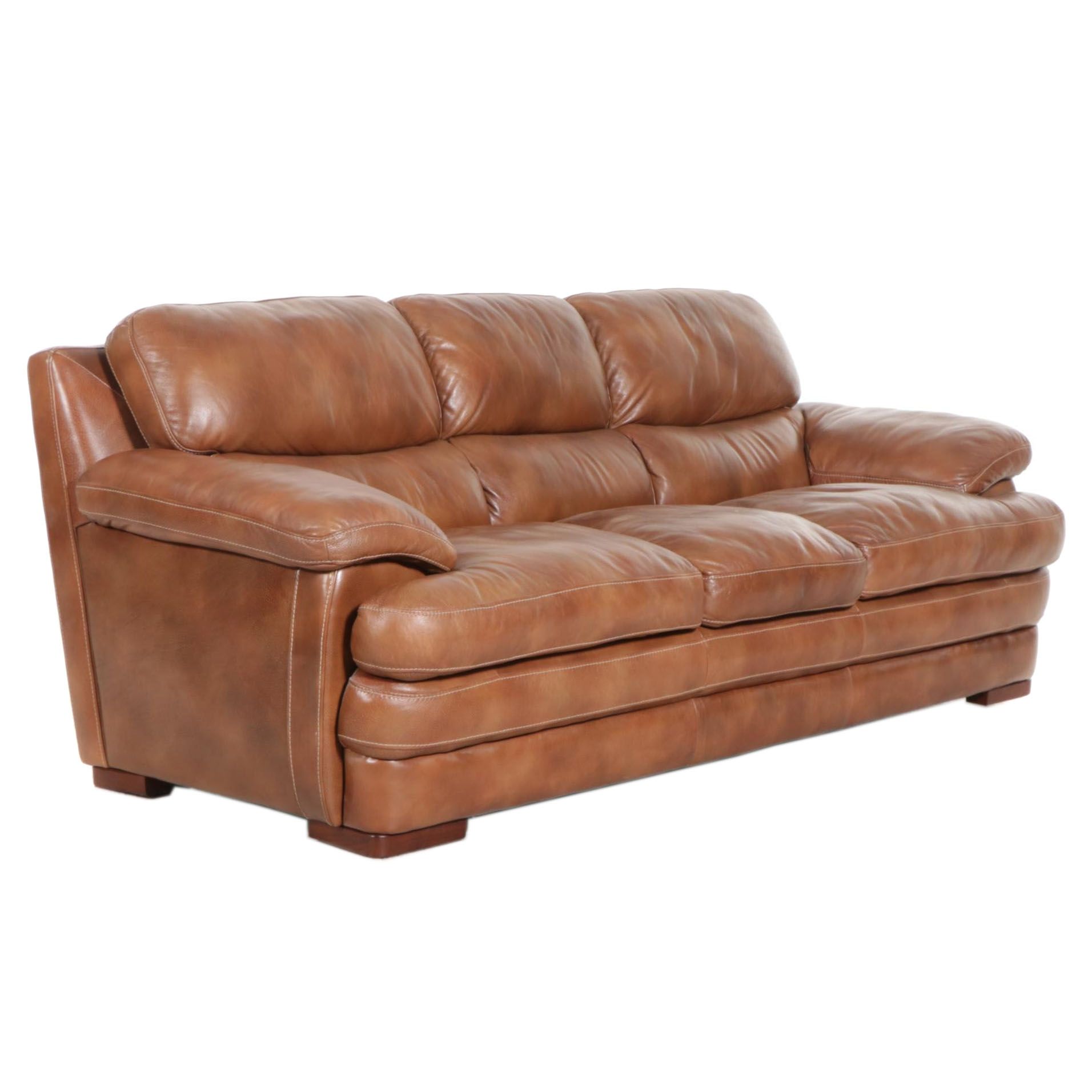 Flexsteel Latitudes Collection "Dylan" Leather Three-Cushion Sofa, 21st Century