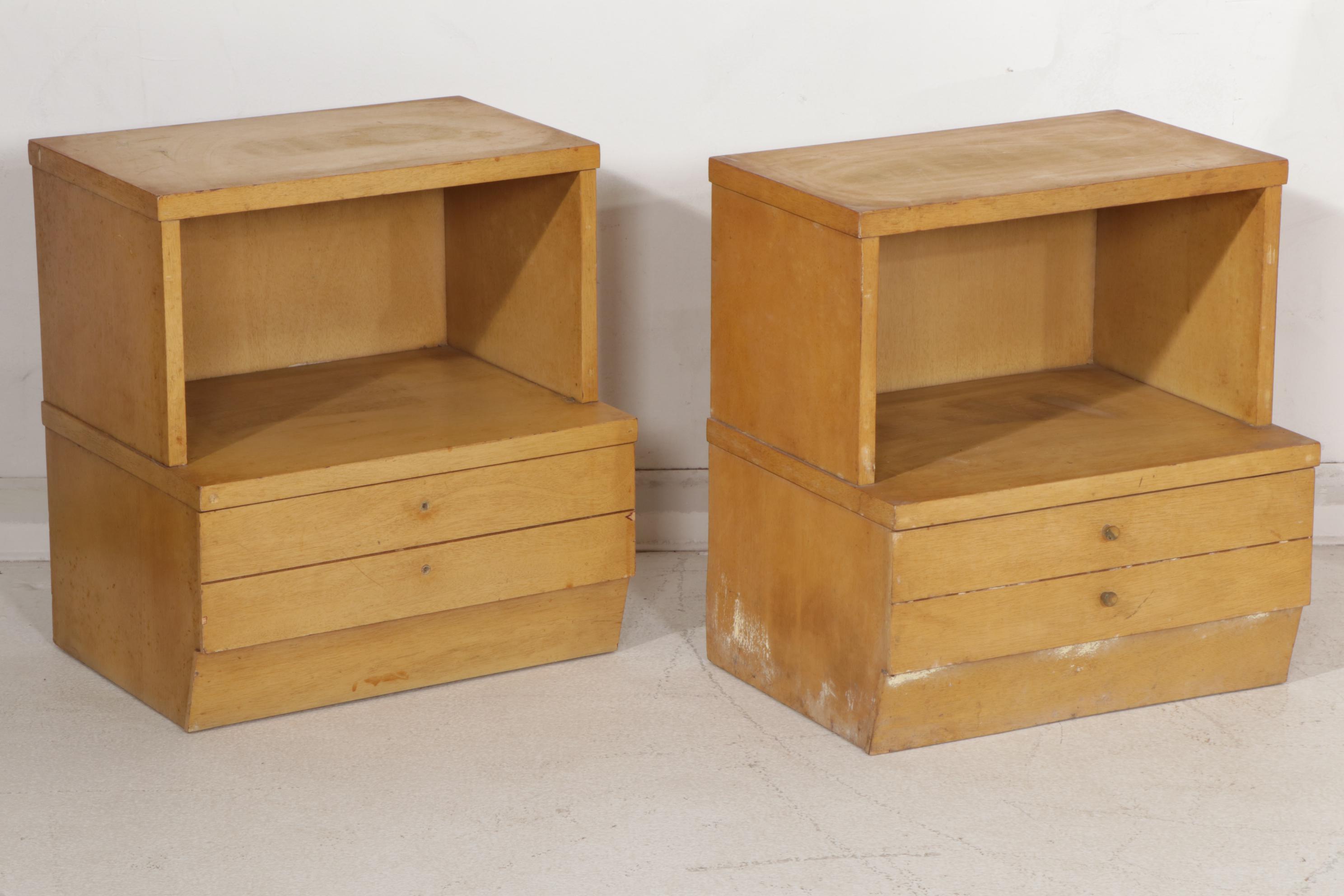 United Furniture Corporation Mid Century Modern Blonde Wood Bedroom Set