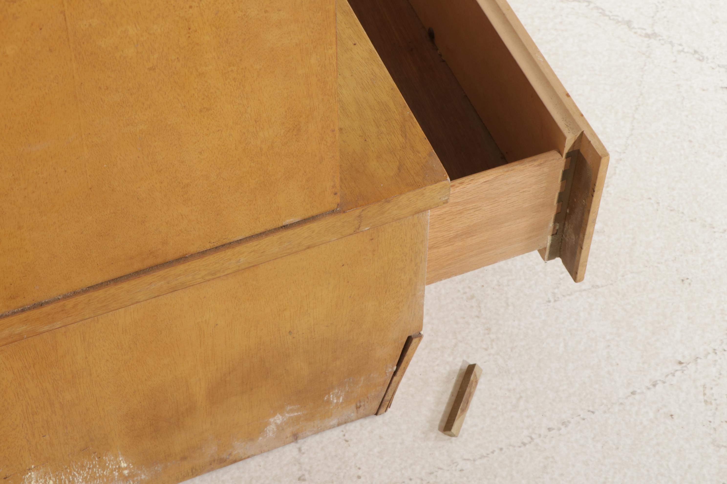 United Furniture Corporation Mid Century Modern Blonde Wood Bedroom Set