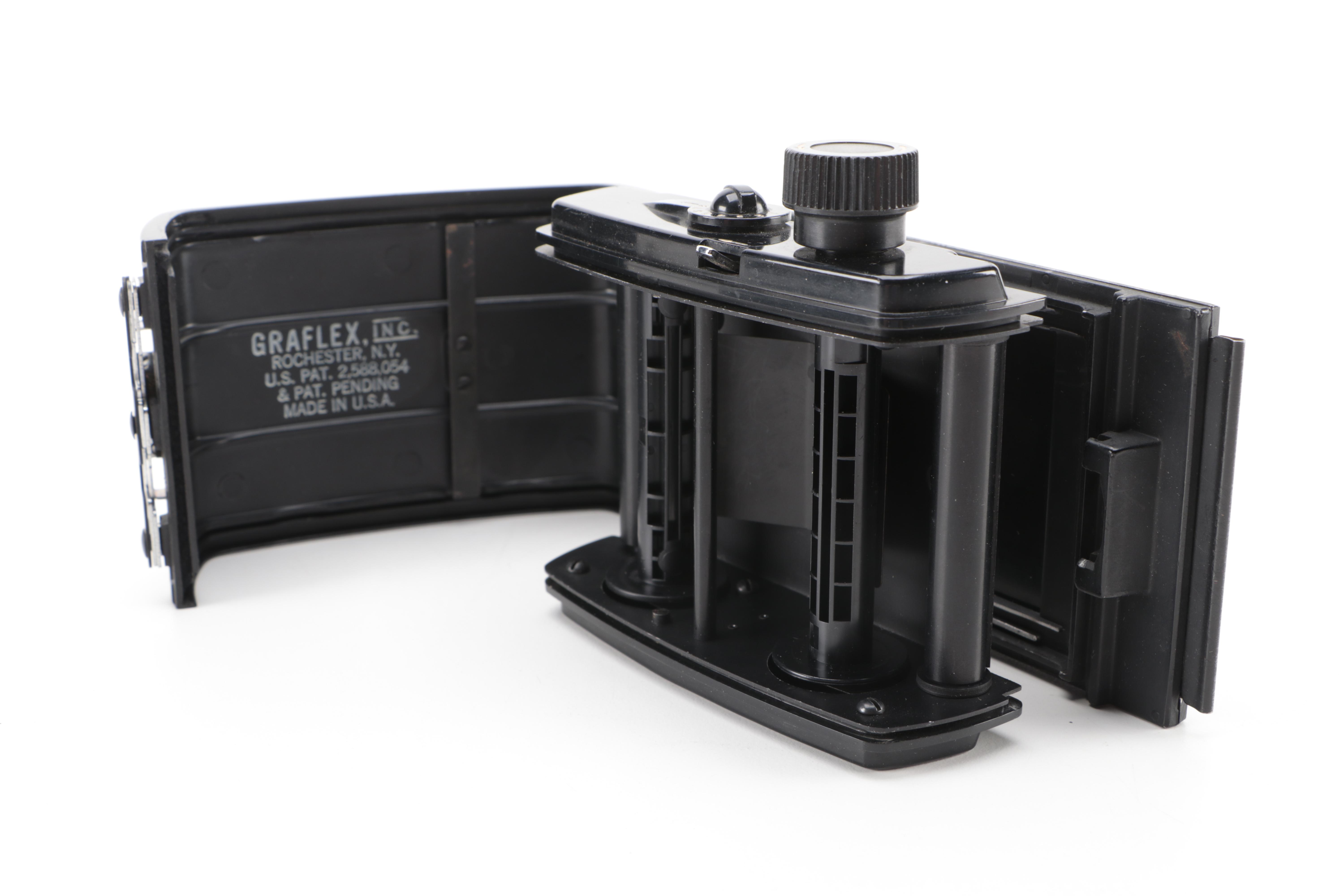 Graflex Crown Graphic and Voigtländer Bessa Camera