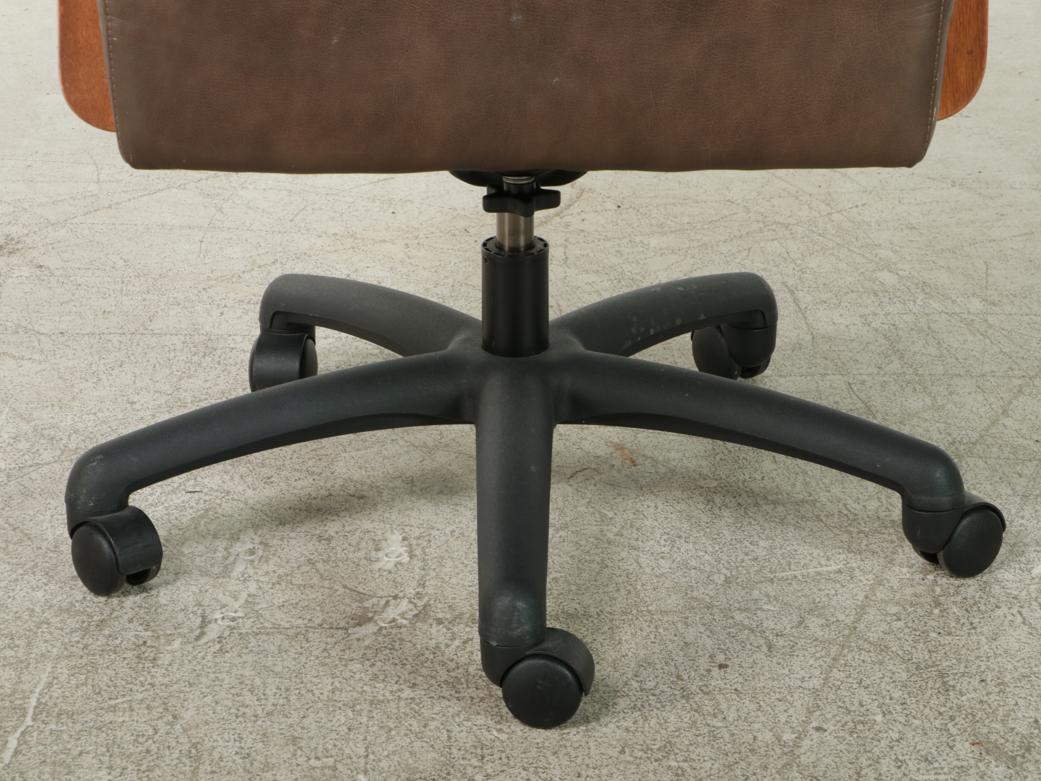 Bentwood and Bonded Leather Swivel-Tilt Adjustable-Height Desk Chair