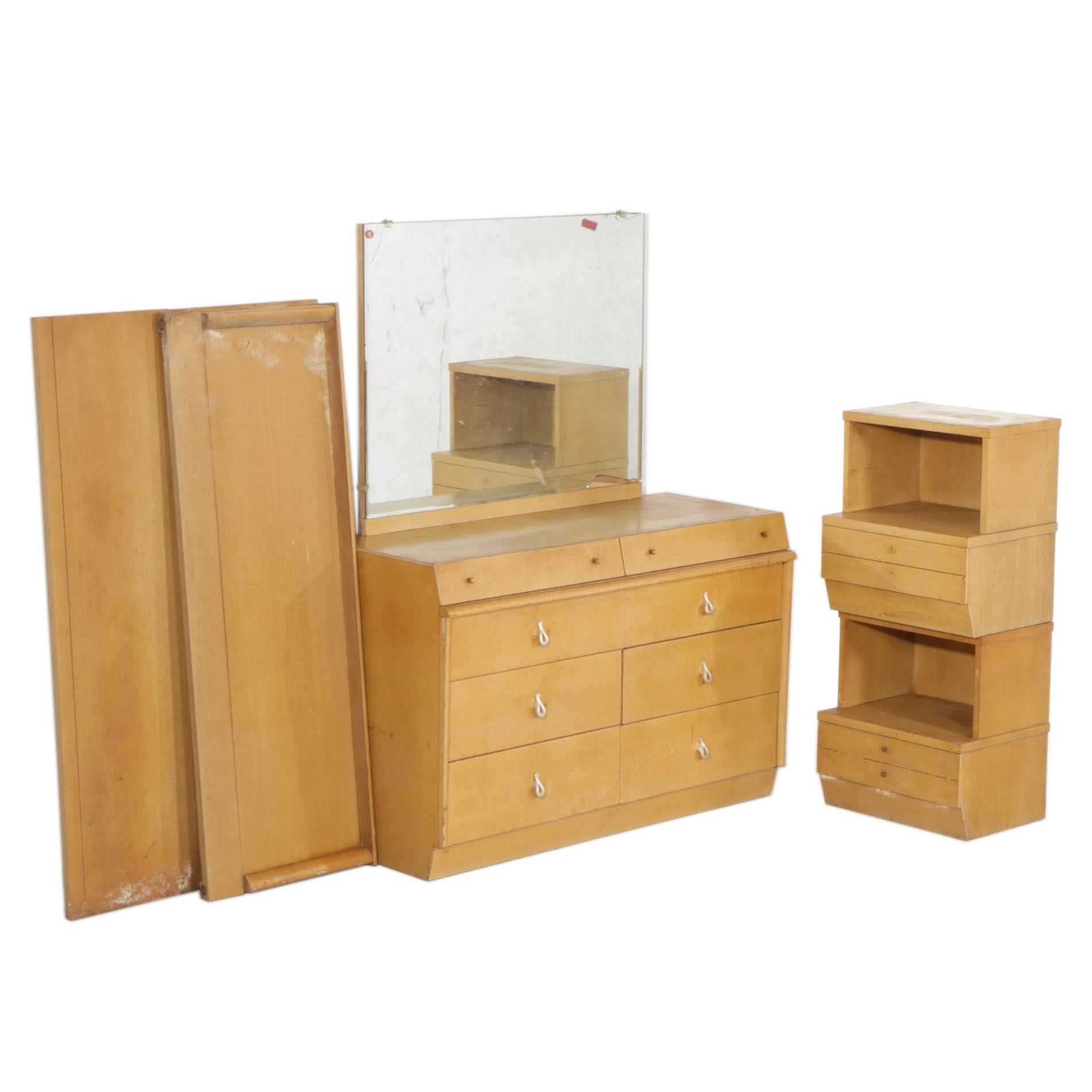 United Furniture Corporation Mid Century Modern Blonde Wood Bedroom Set