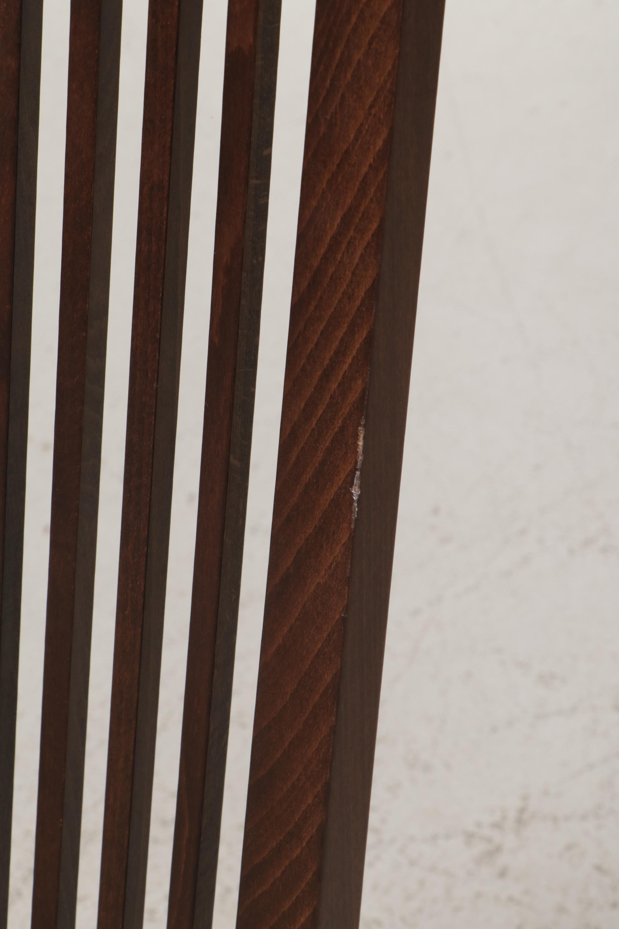 Calligaris Contemporary Glass Top Extendable Dining Table and Six Chairs