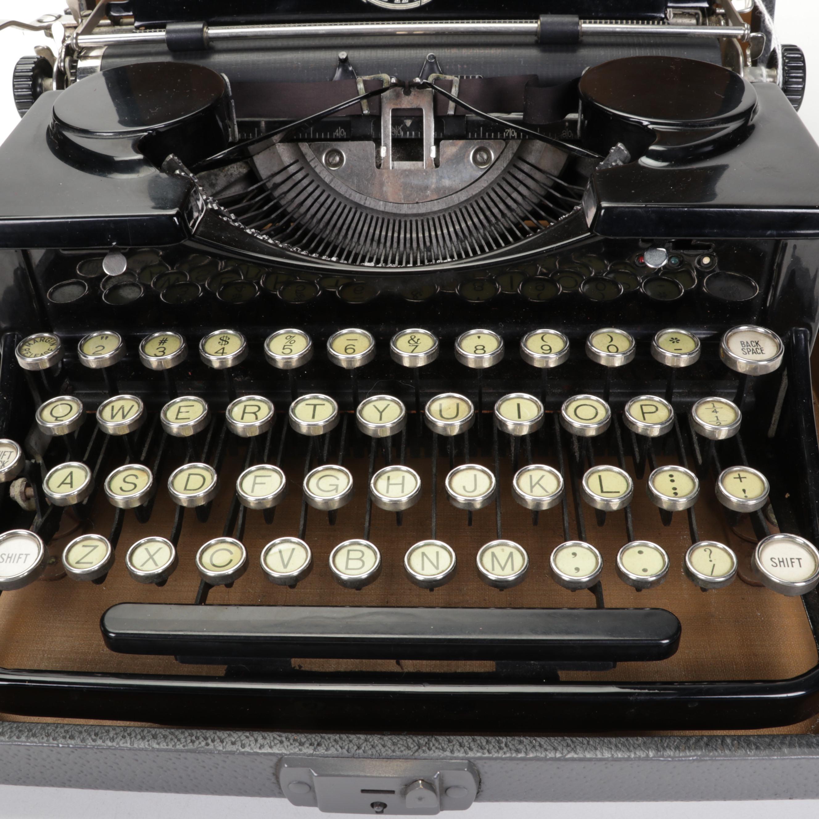 Royal Portable Typewriter, 1930s