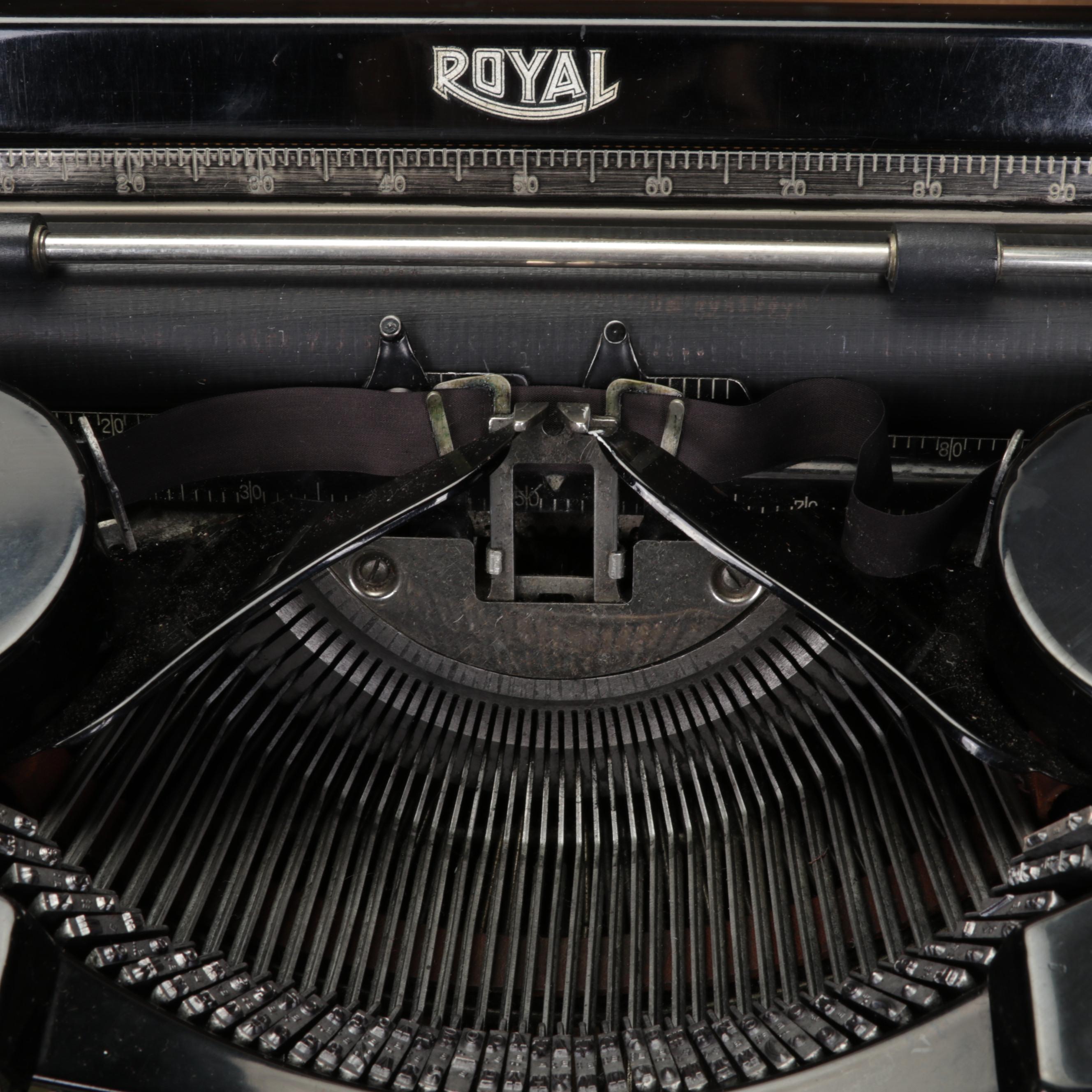 Royal Portable Typewriter, 1930s