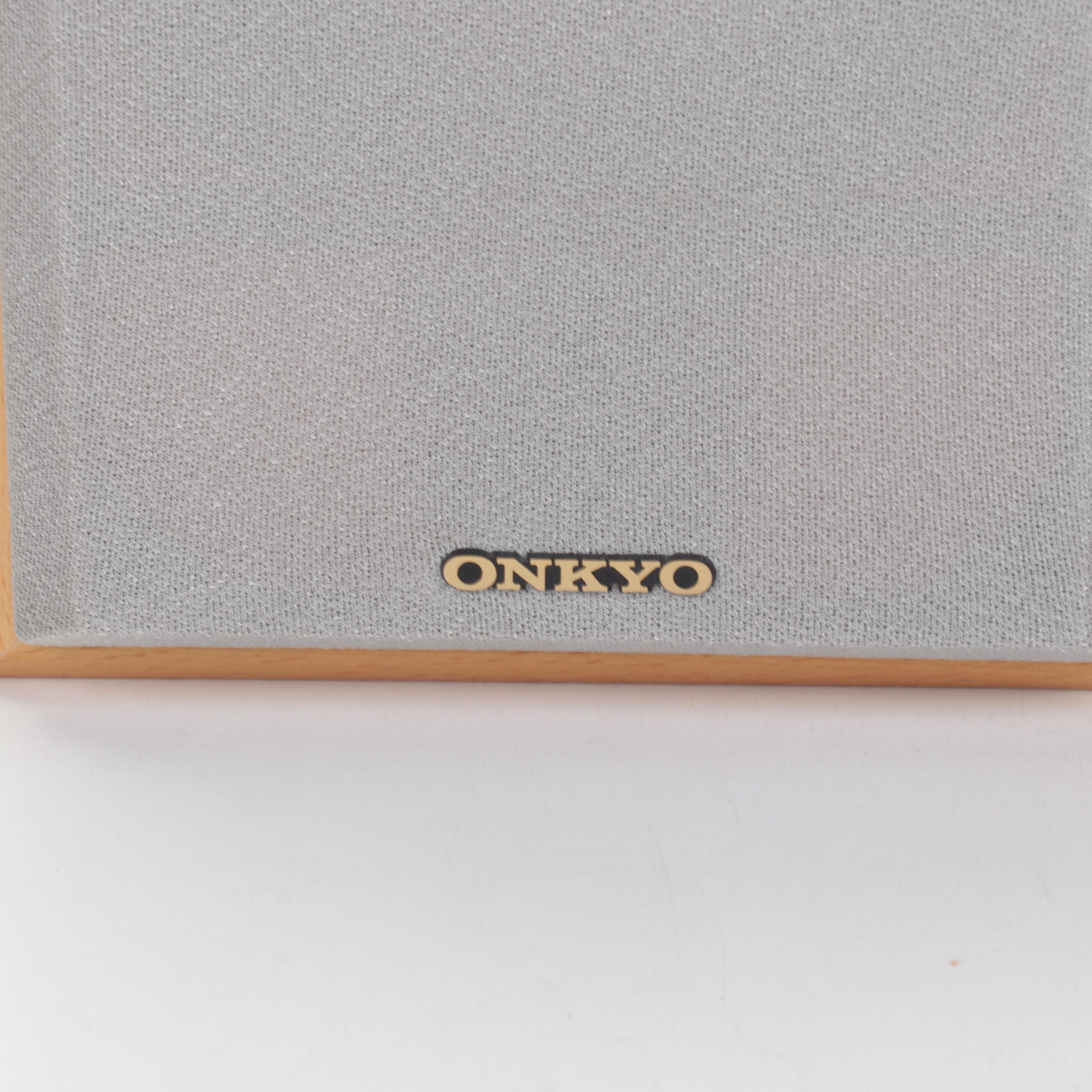 Onkyo "CR-305X" CD Receiver with Pair of Speakers