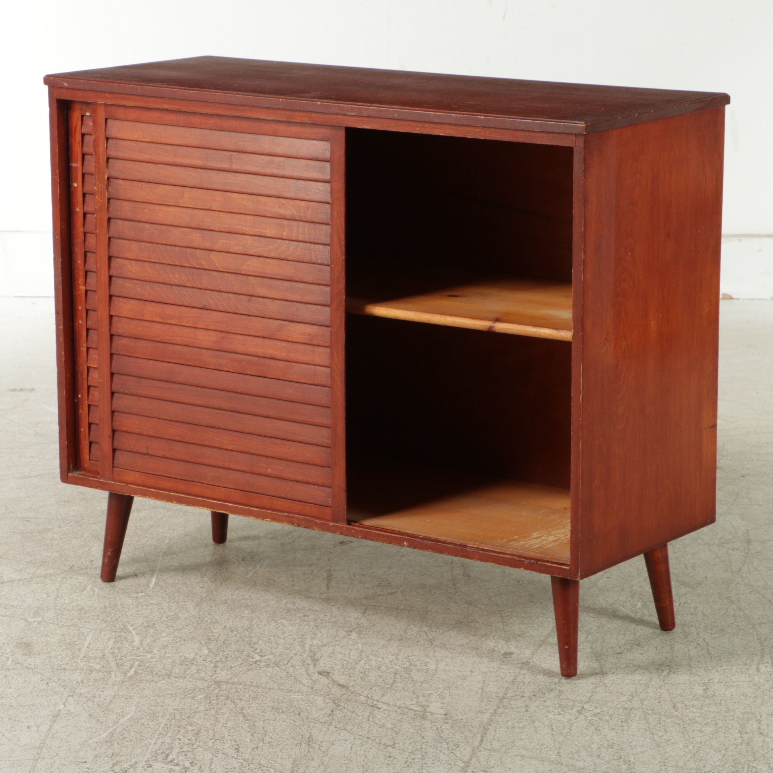 S.J. Bailey & Sons Inc. "Mastercraft" Mid Century Modern Pine Side Cabinet