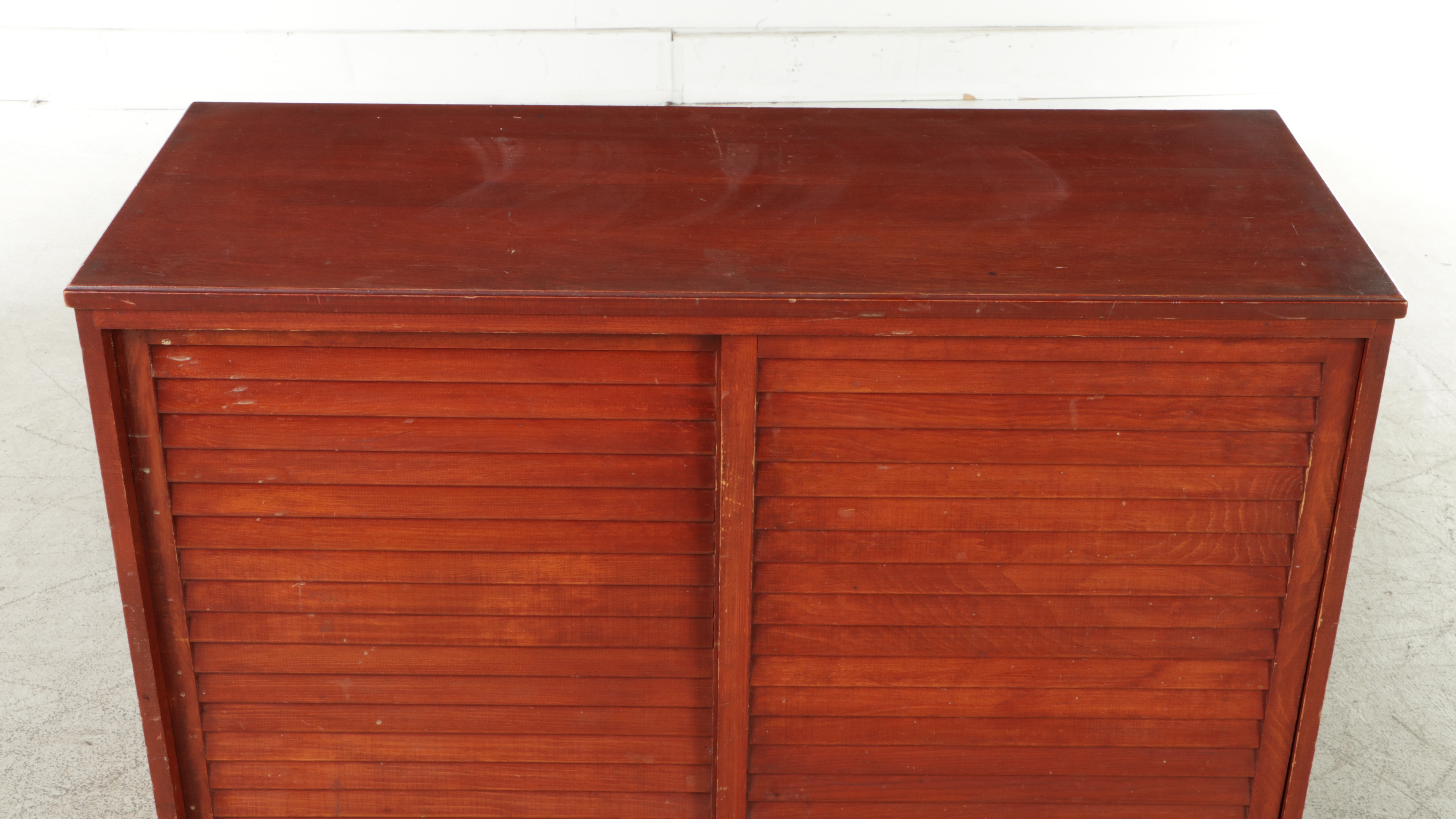 S.J. Bailey & Sons Inc. "Mastercraft" Mid Century Modern Pine Side Cabinet