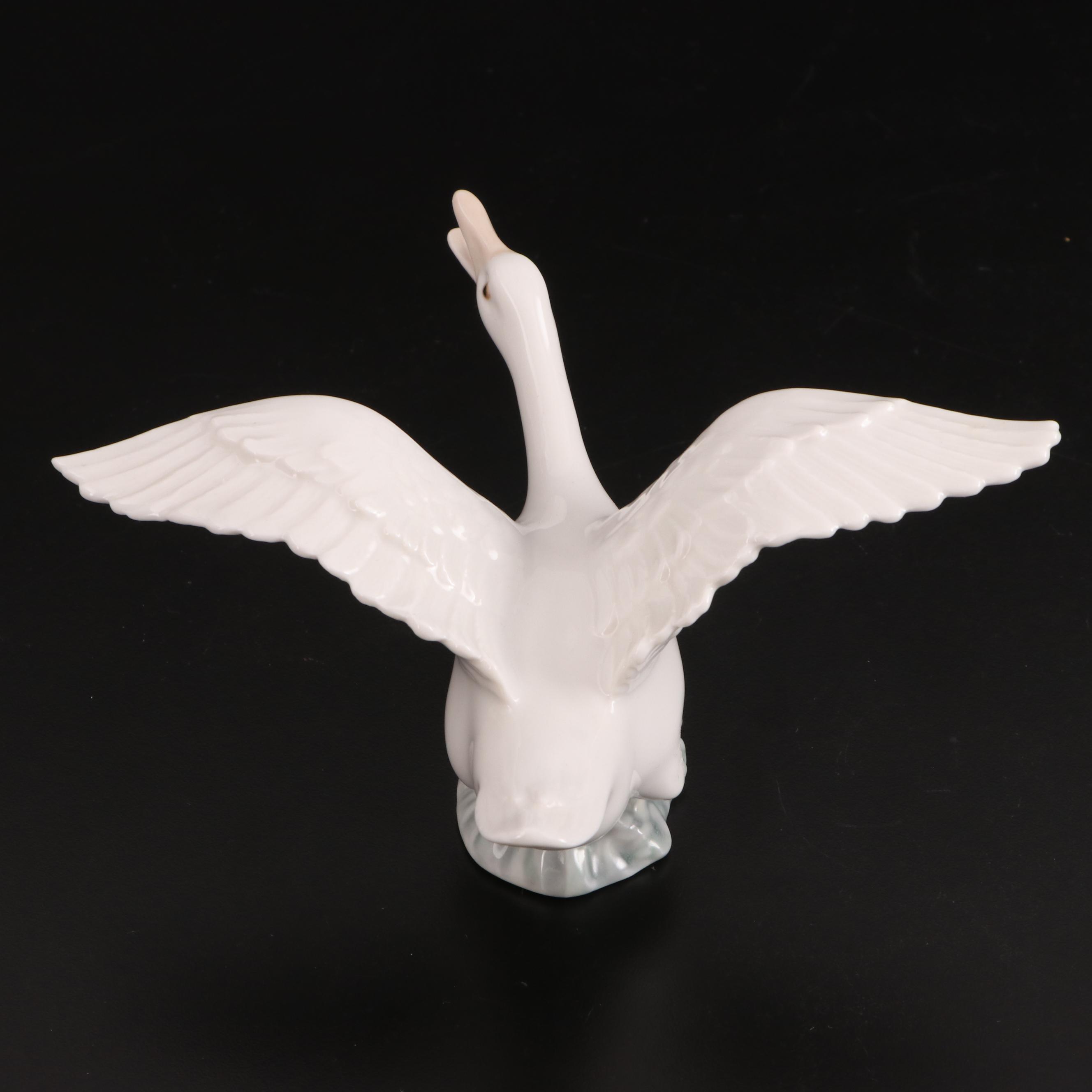 Lladró "Flying Duck" Porcelain Figurine