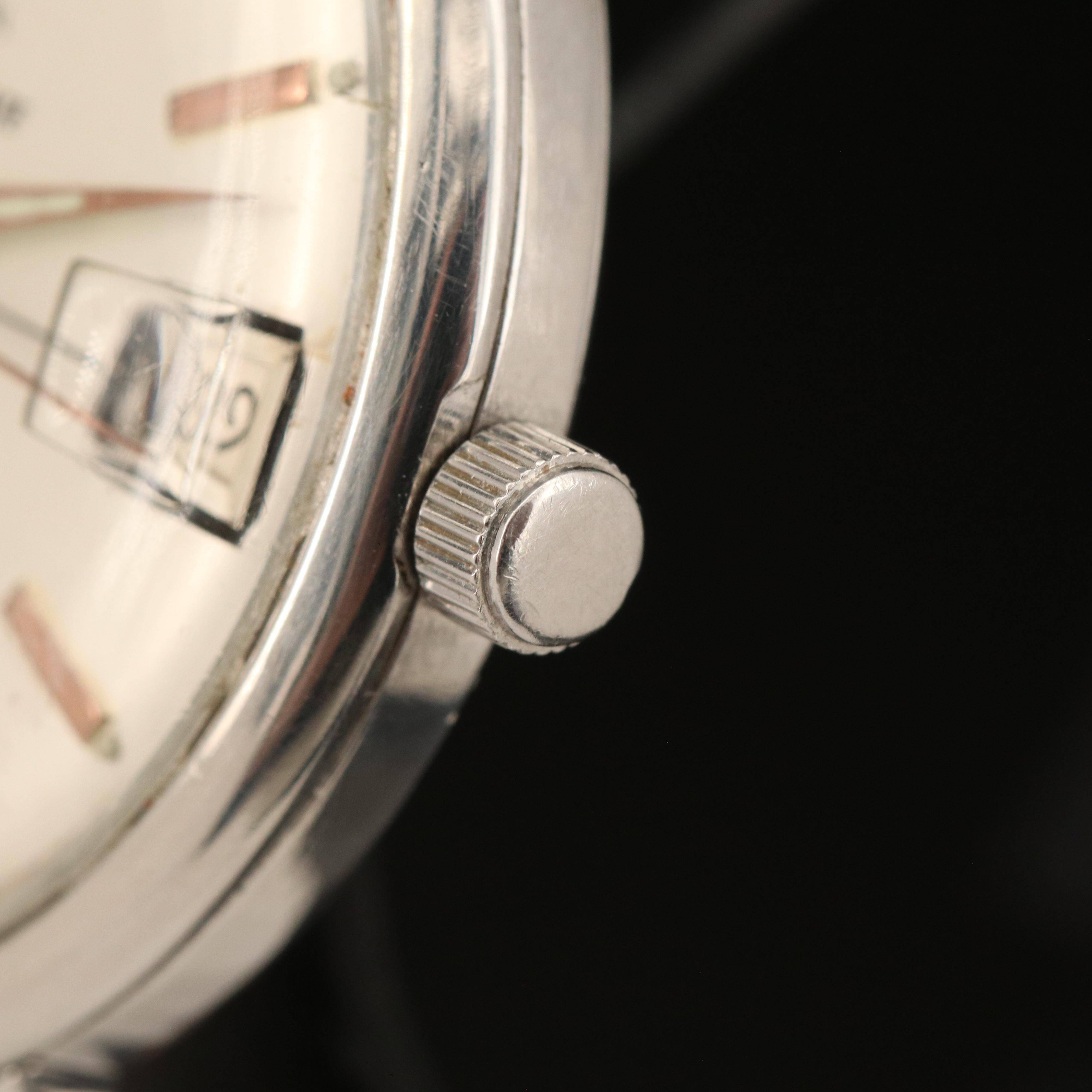 Universal Geneve Microroter Polerouter Watch