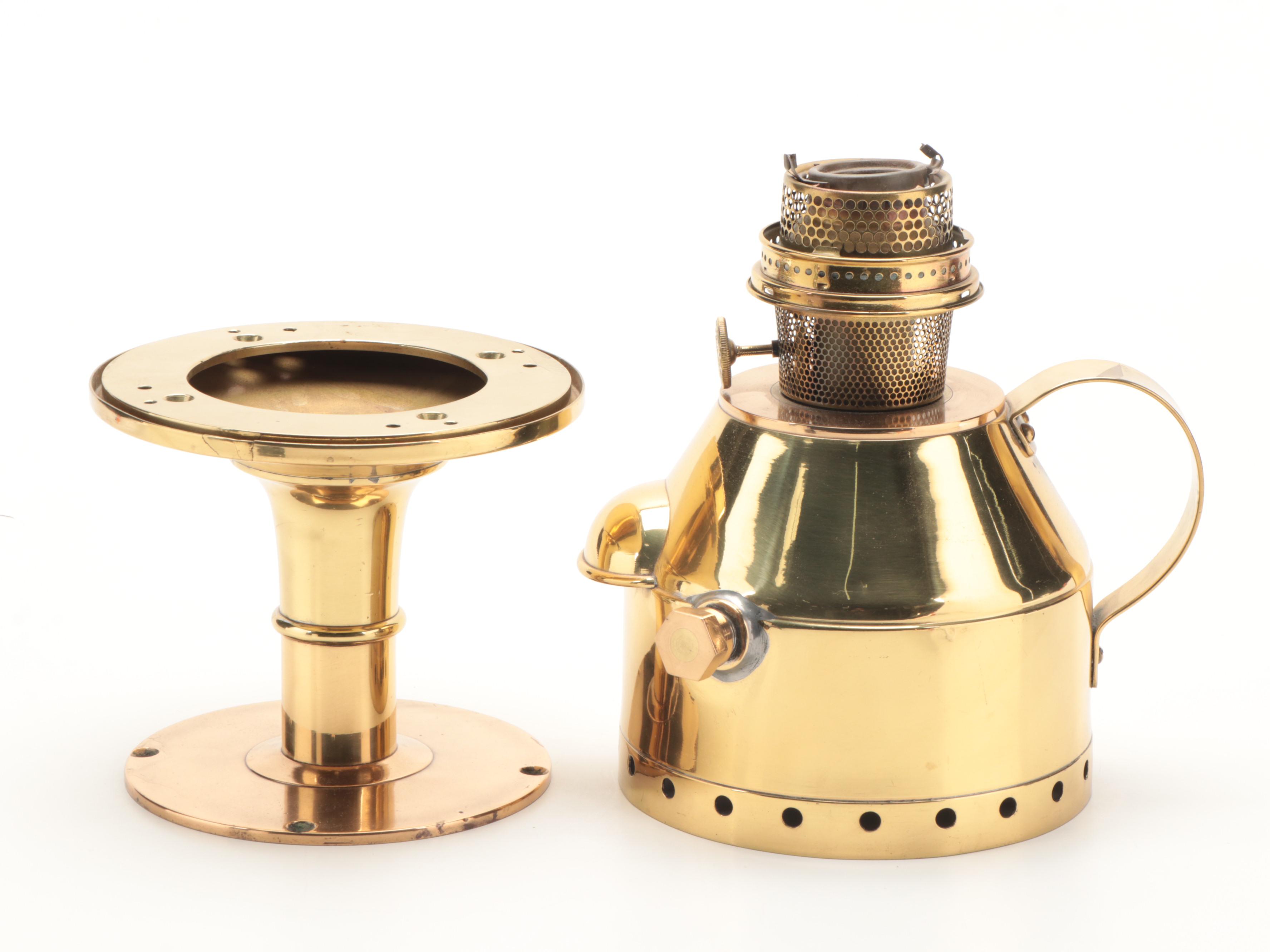 Aladdin Model 12 Lacquered Brass Kerosene Lighthouse Handheld Lamp