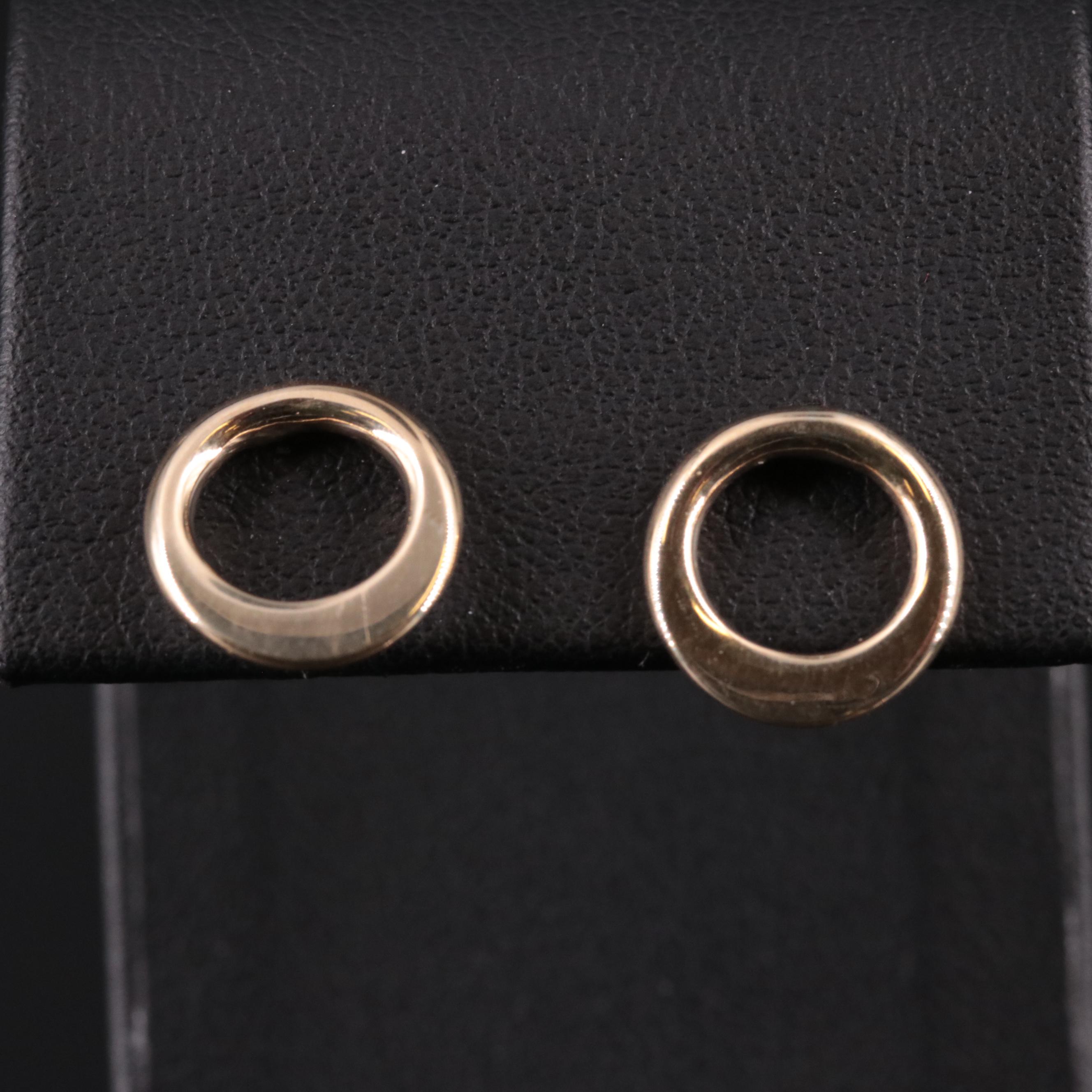 10K Circular Stud Earrings