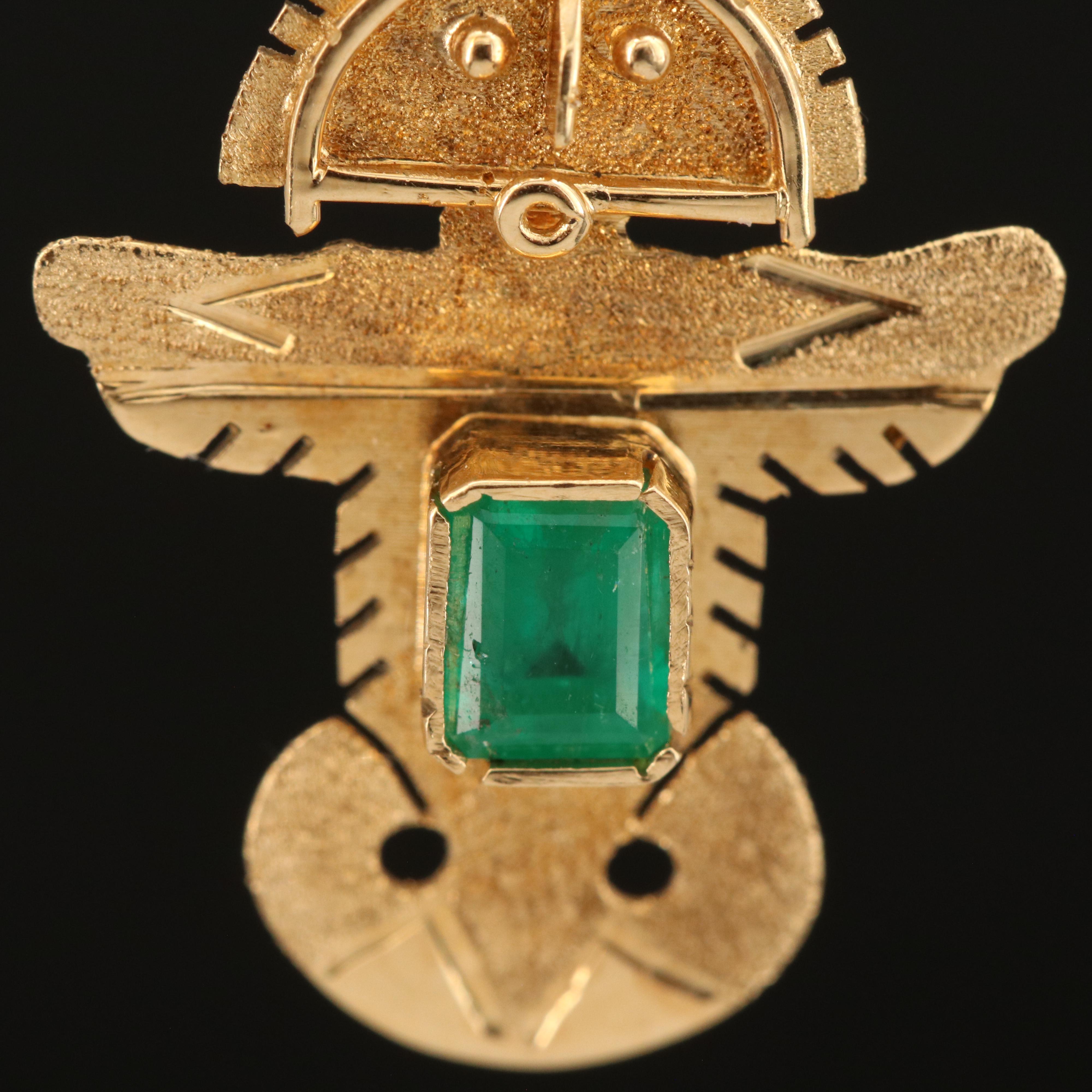 18K Emerald Peruvian Tumi Knife Pendant