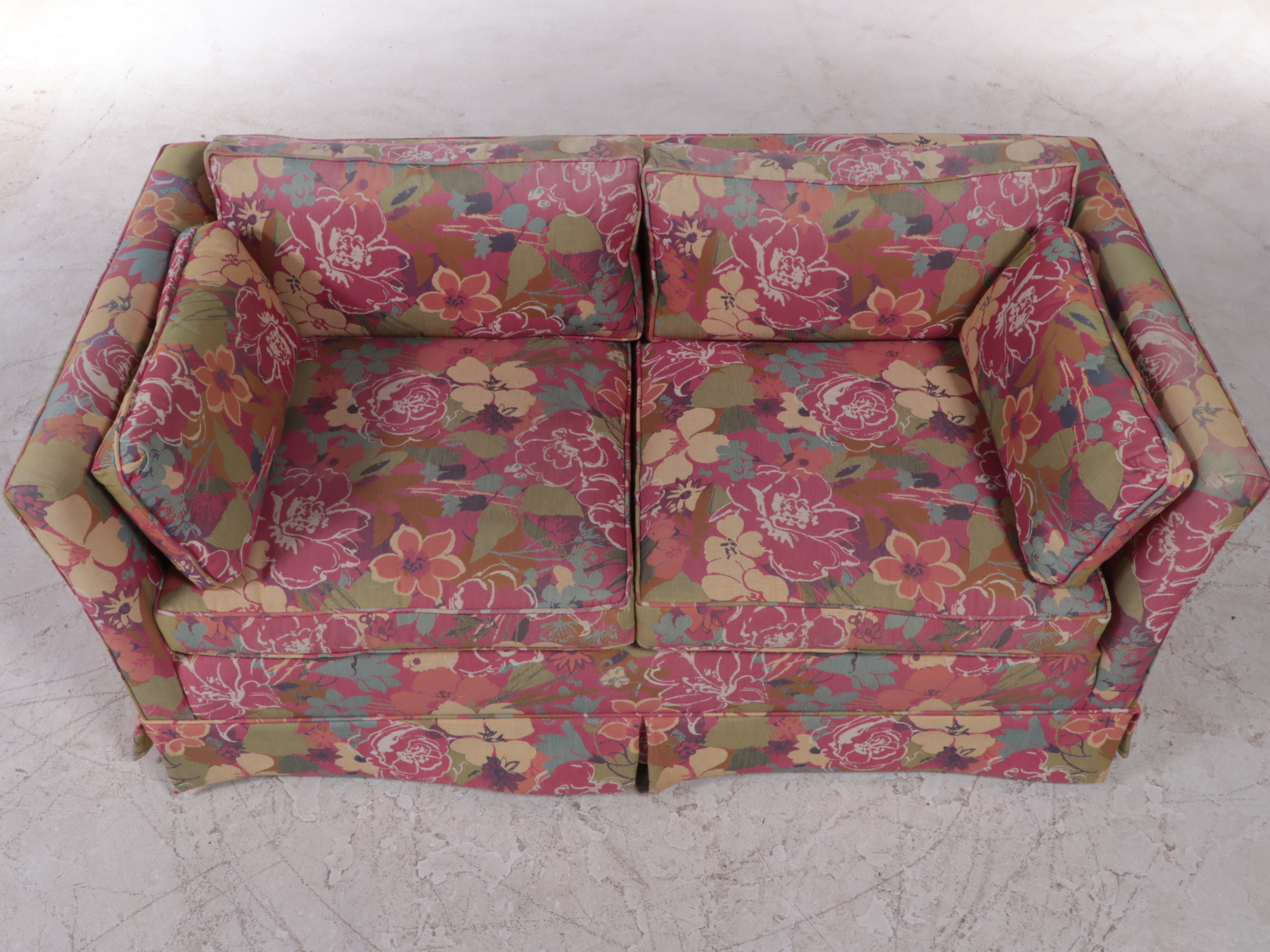 Boxed Loveseat in Woven Floral Pattern, 1970s