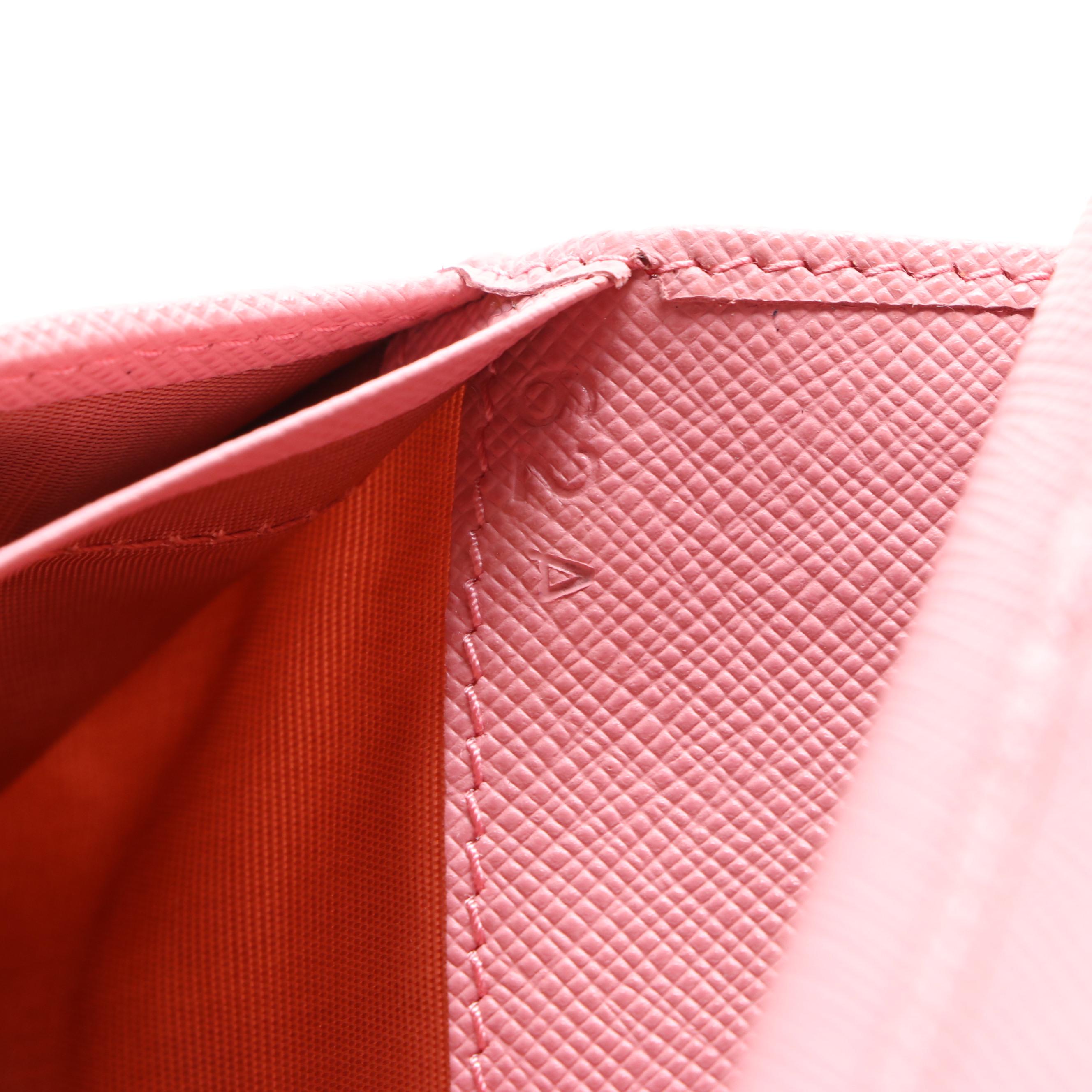 Prada Small Wallet in Pink Saffiano Leather