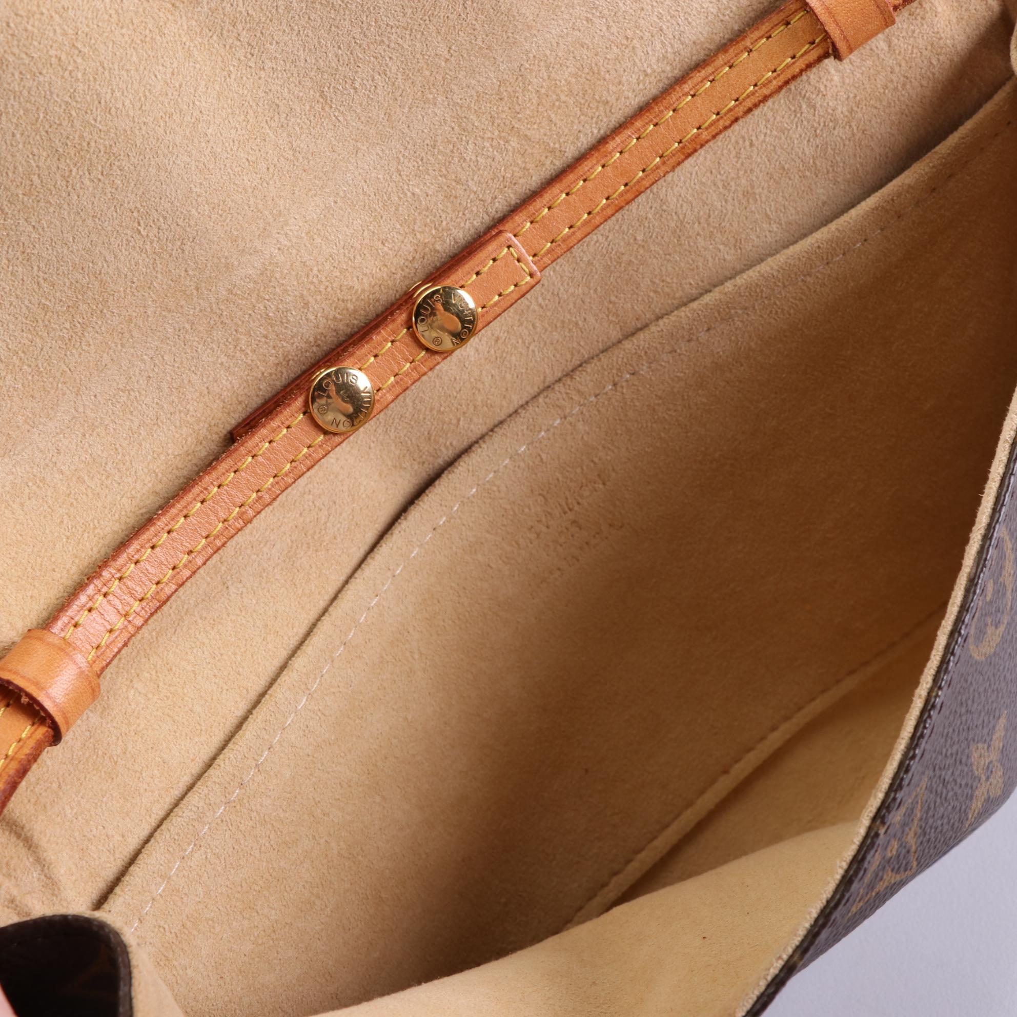 Louis Vuitton Pochette Twin GM in Monogram Canvas and Vachetta Leather