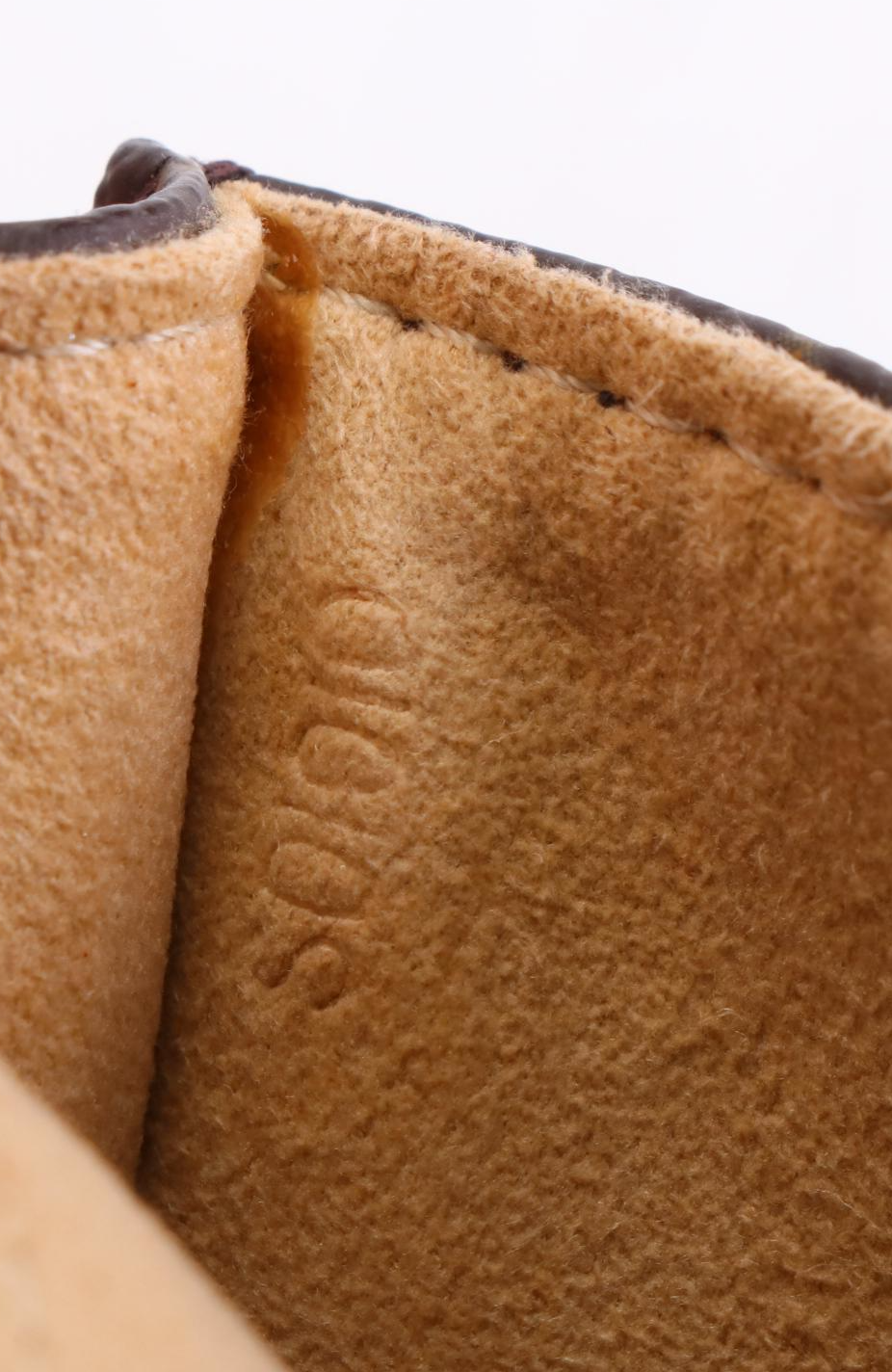 Louis Vuitton Pochette Twin GM in Monogram Canvas and Vachetta Leather