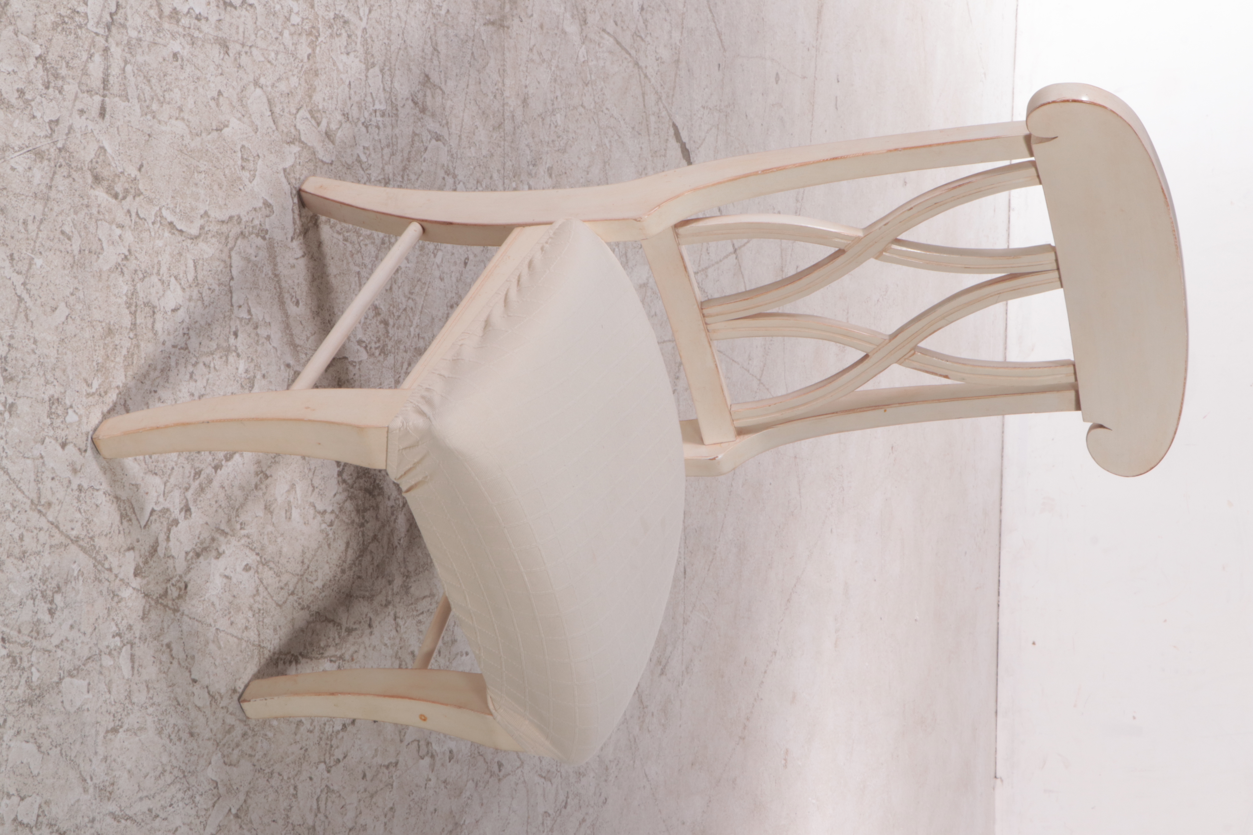 Markor International Classical Style Parcel-Painted and Pine Top Dining Set