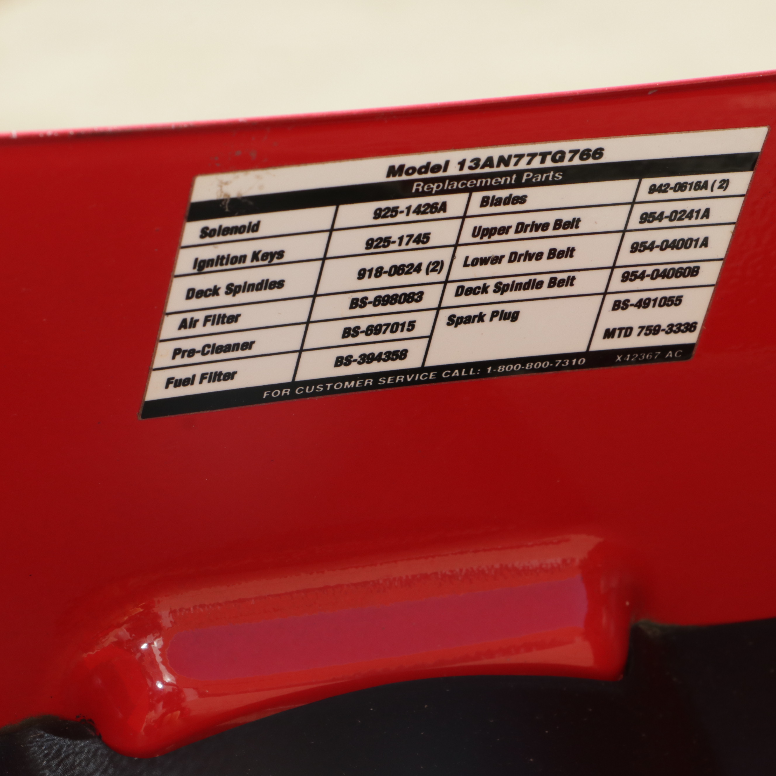 Troy-Bilt Pony 42" Deck Riding Lawnmower