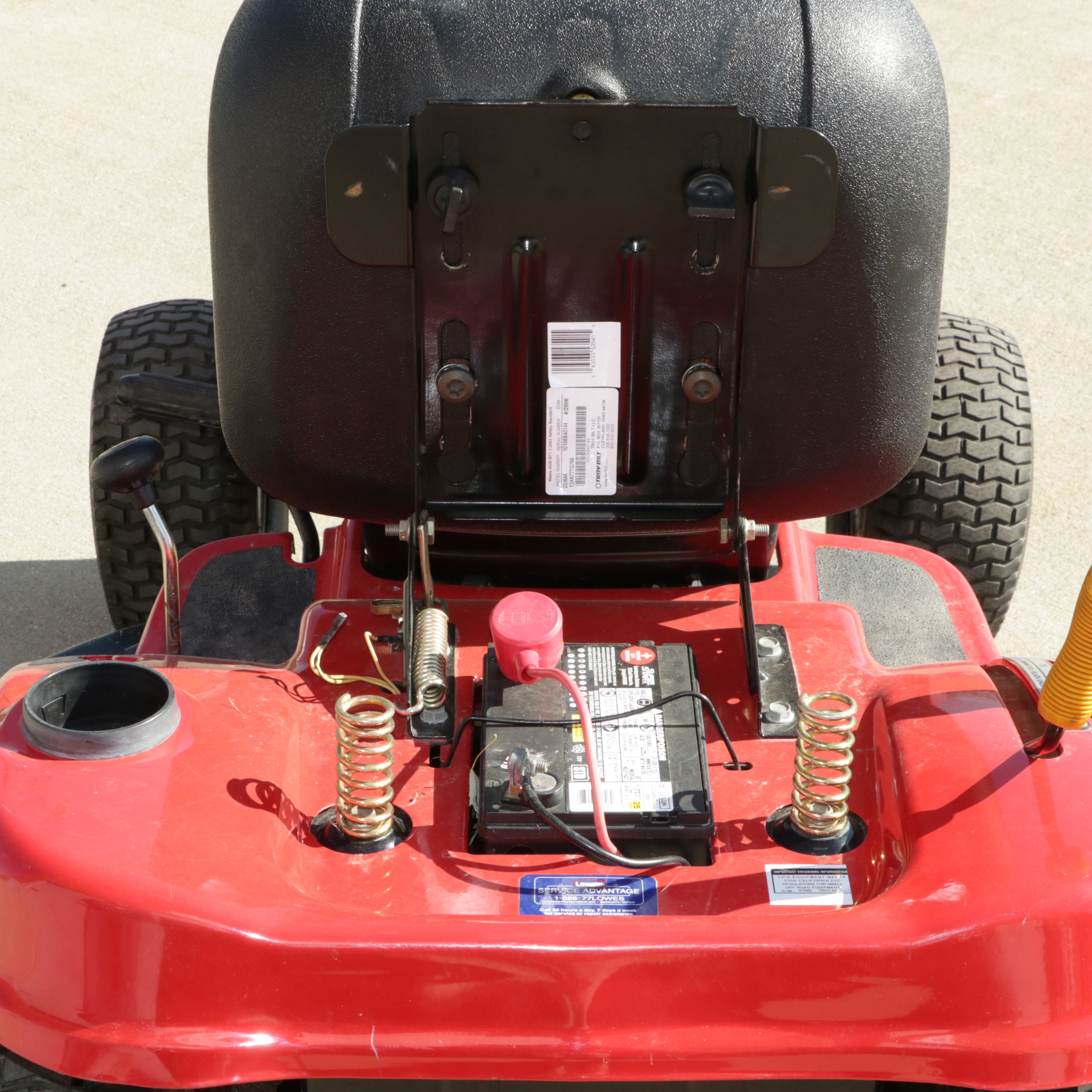 Troy-Bilt Pony 42" Deck Riding Lawnmower