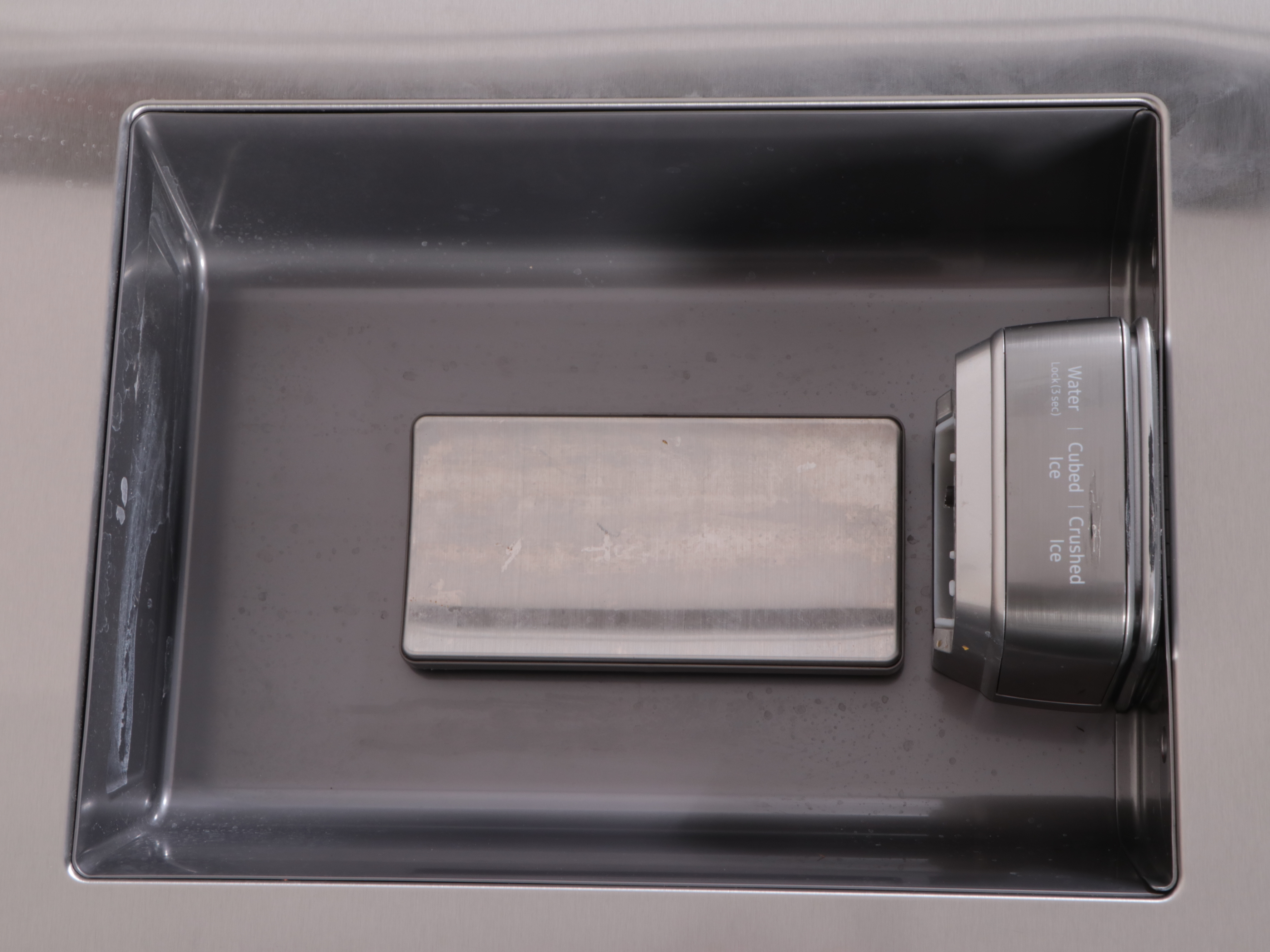 Samsung 28 cu. ft. French Door Refrigerator in Fingerprint Resistant Stainless