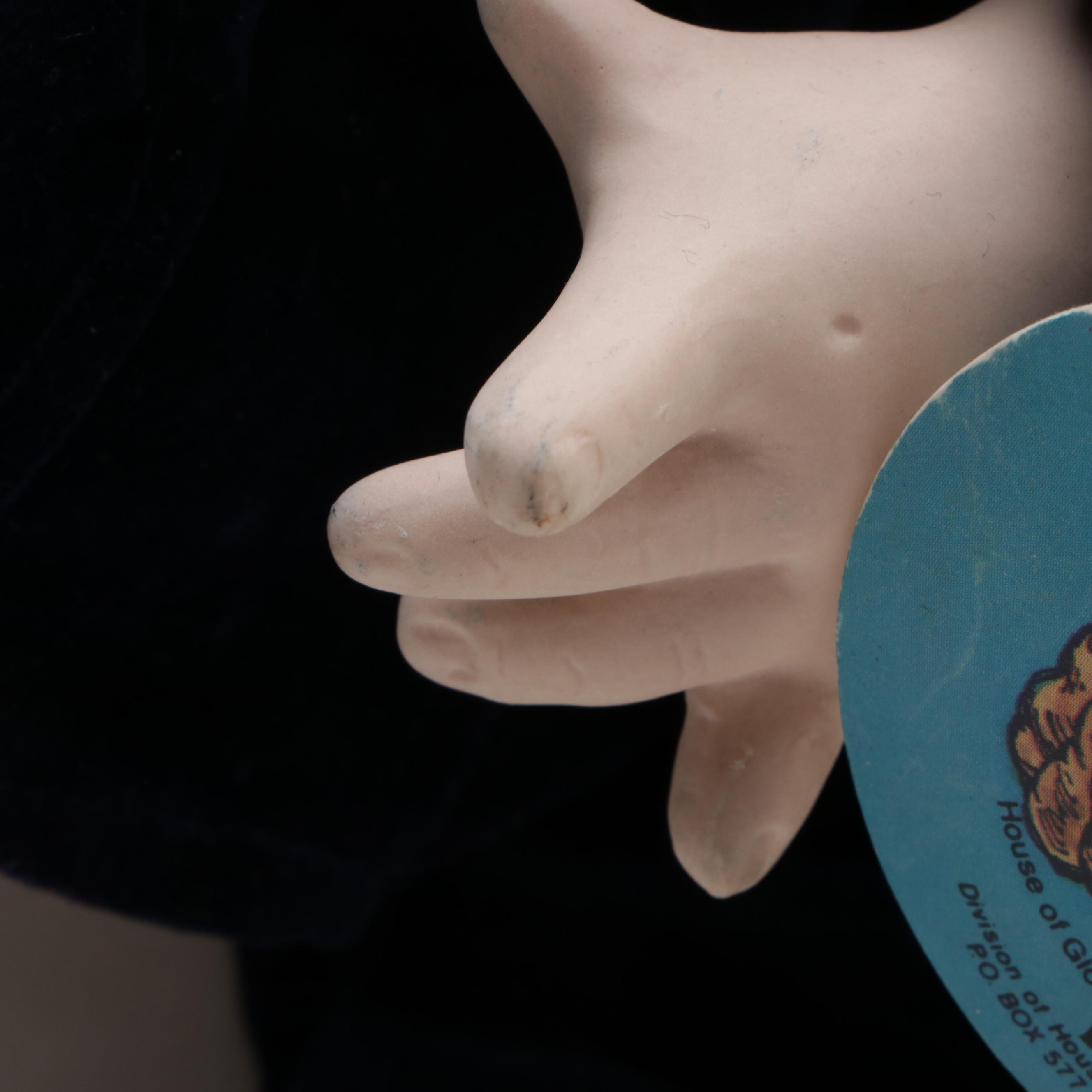 House of Global Art Dolly Dingle Limited Edition Porcelain Musical Doll