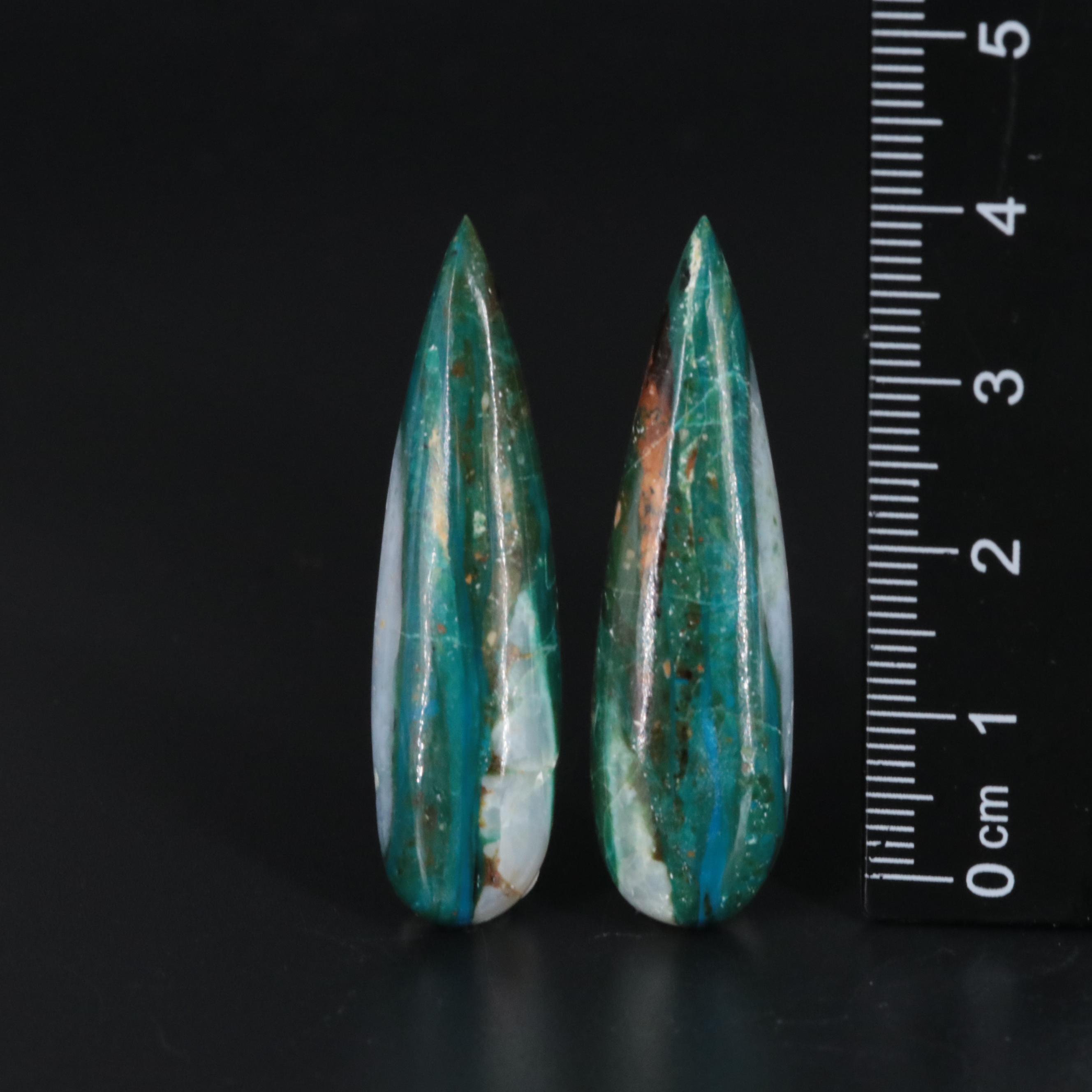 Loose 30.42 CTW Opalina