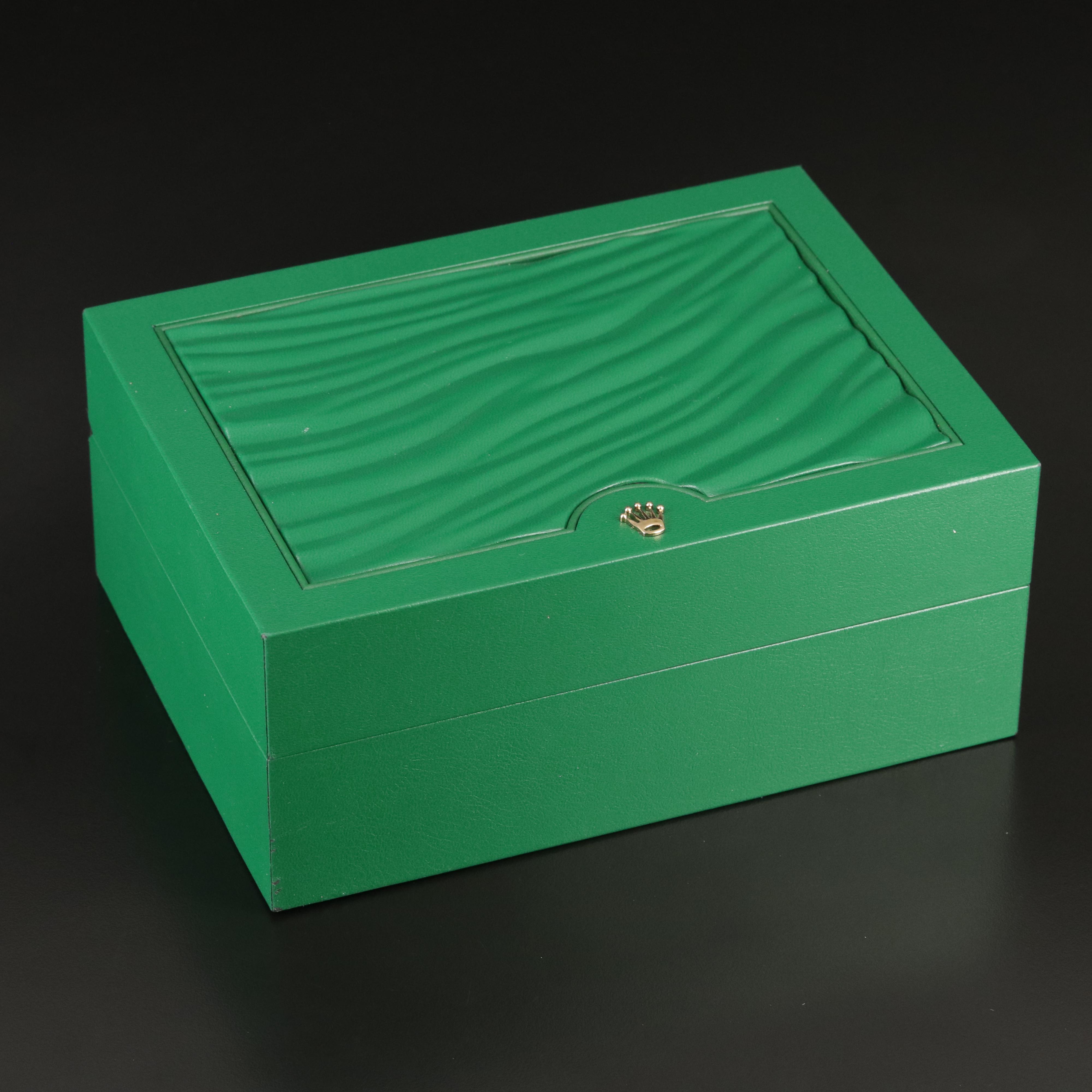 18K Rolex Day-Date President 2.50 CTW Diamond Bezel Watch