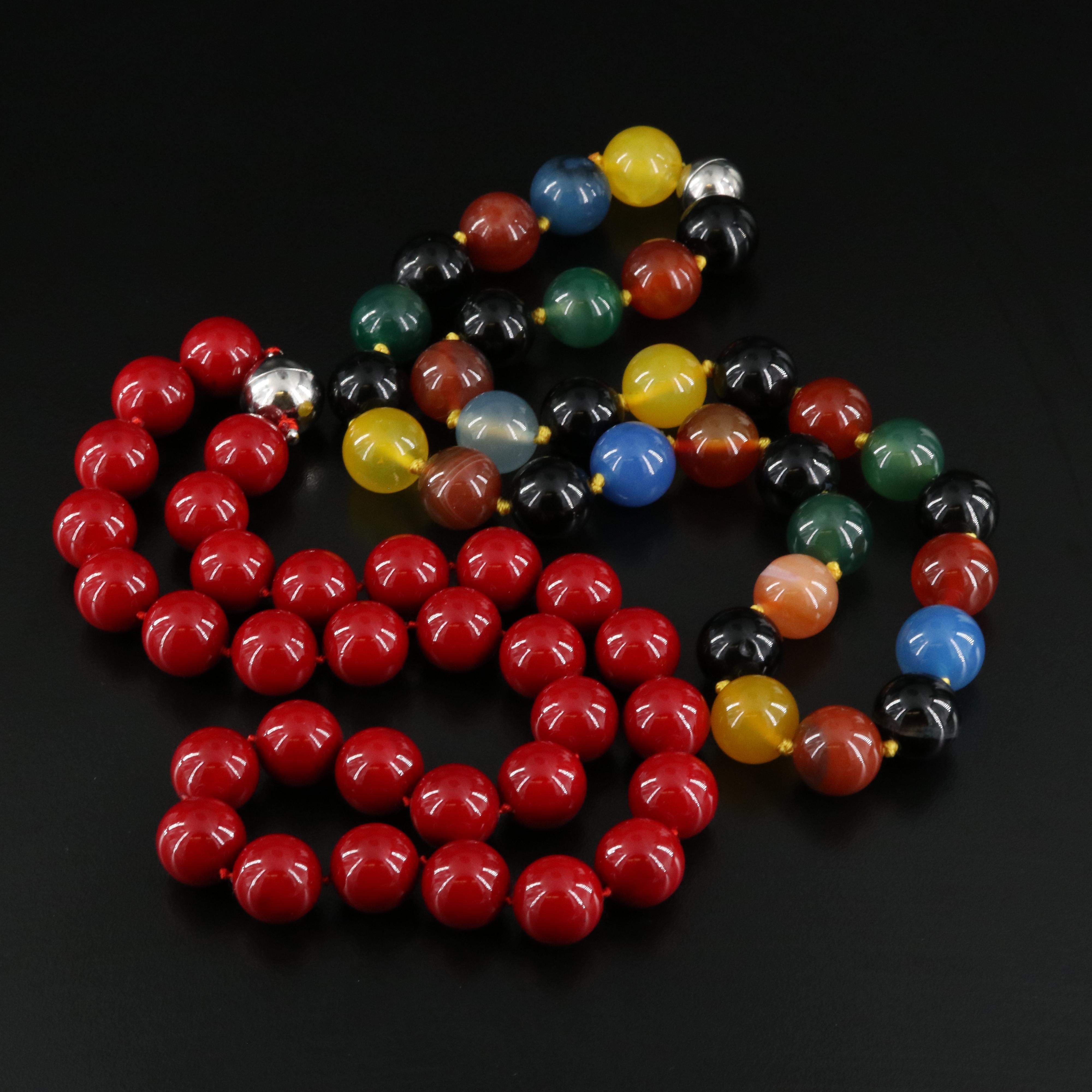 Beaded Necklace with Agate, Chalcedony and Glass