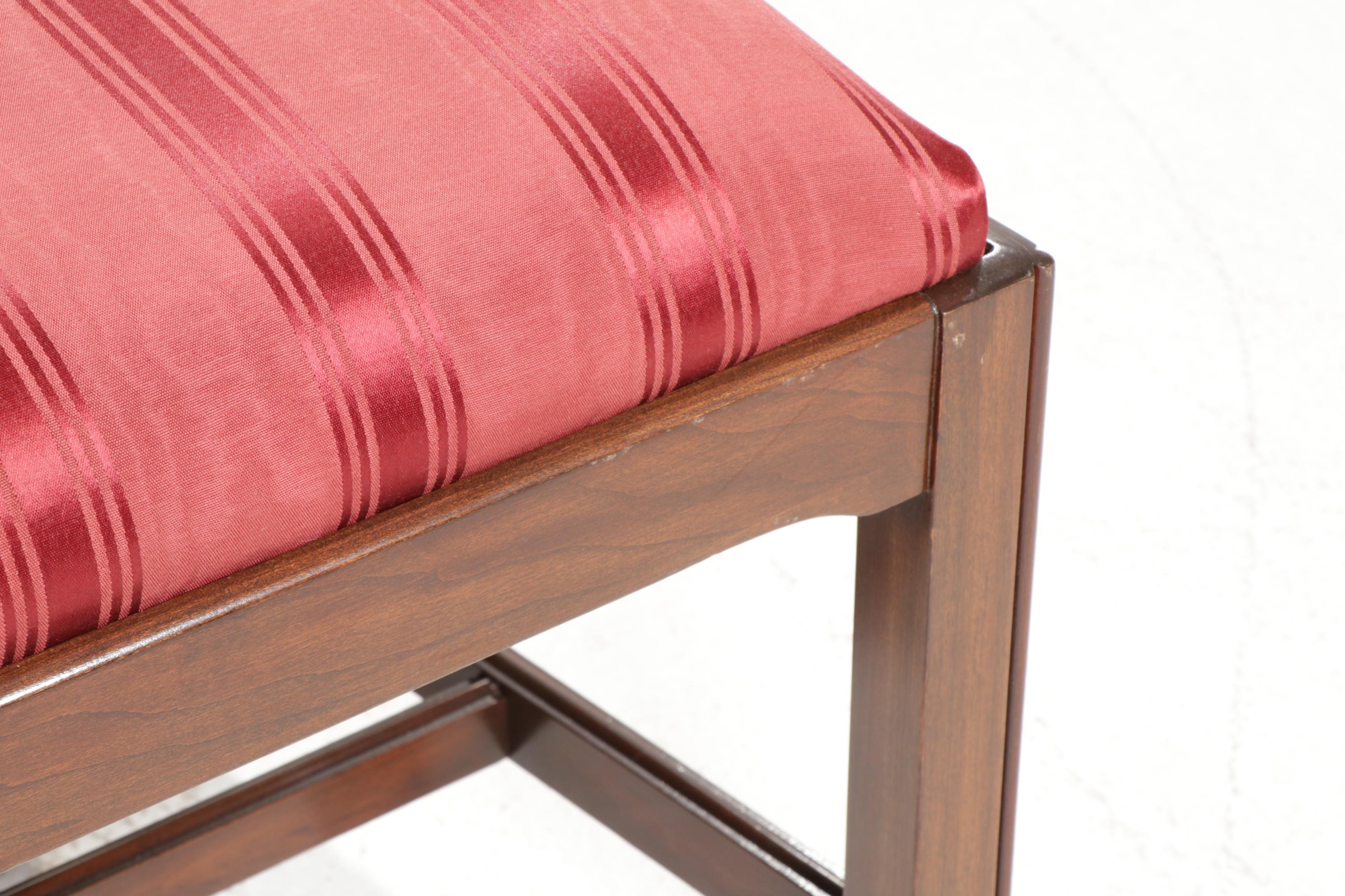 Harden Chippendale Style Dining Table and Eight Chairs