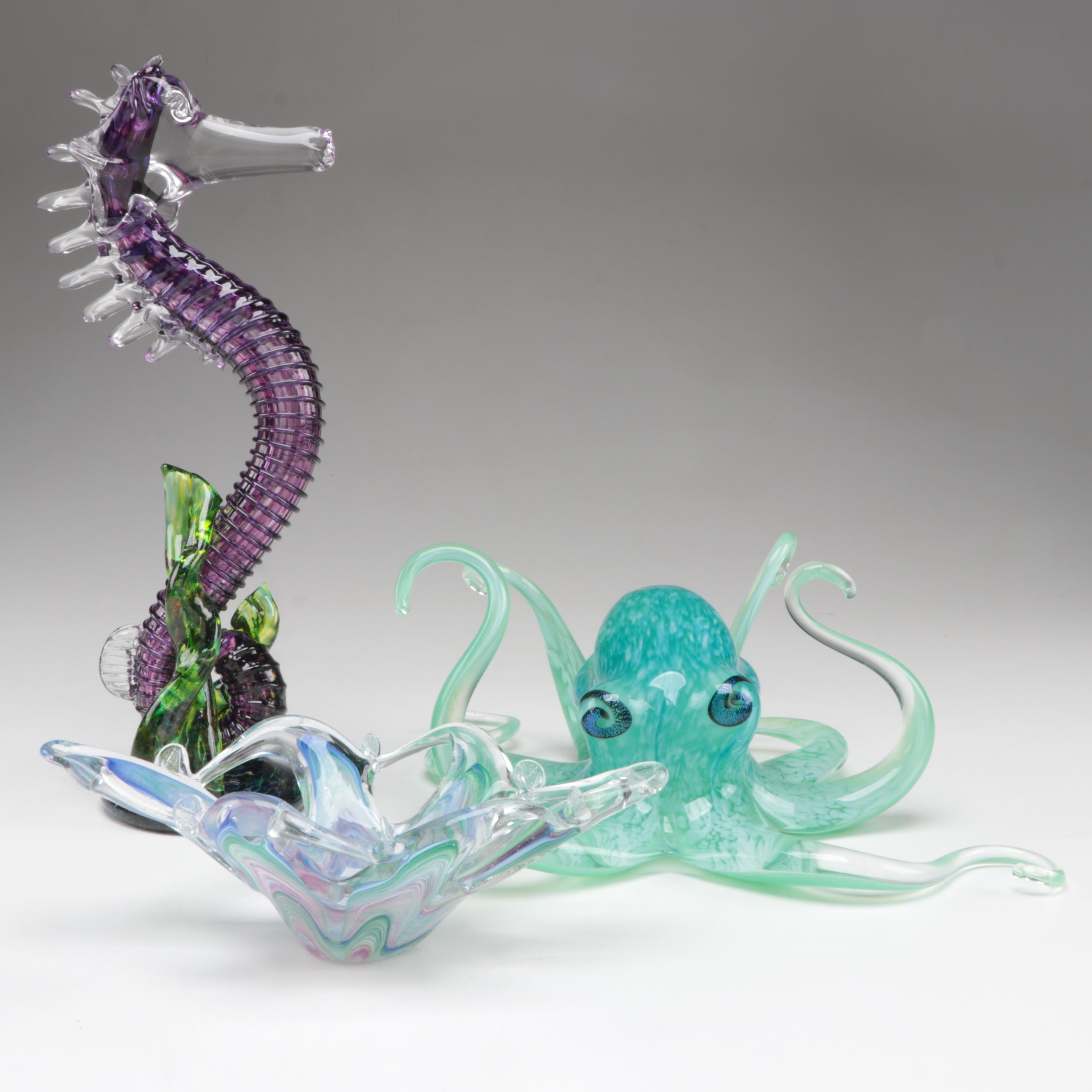 Studio Art Glass Octopus and Seahorse Glass Figurines With Bowl