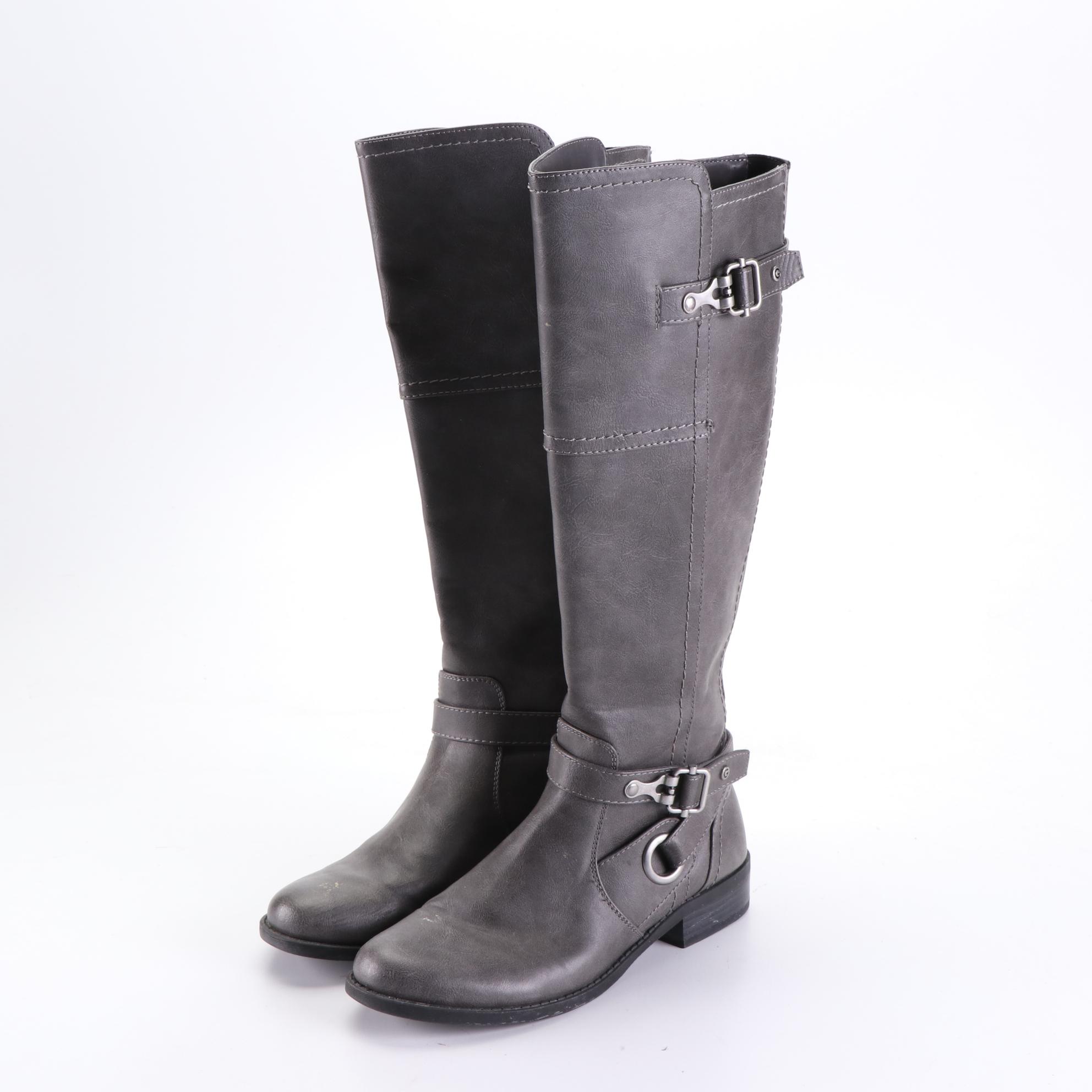 G By Guess Boots in Grey Faux Leather and UGG Rubber Rain Boots