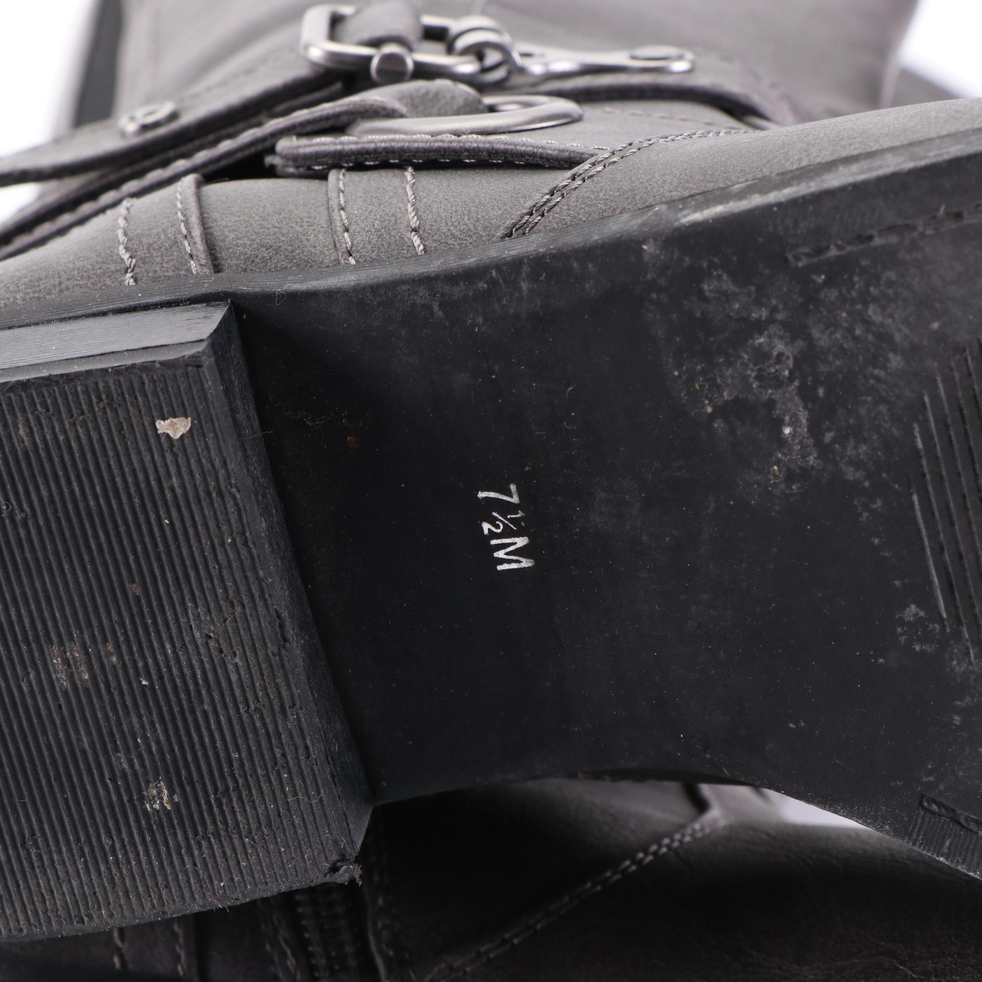 G By Guess Boots in Grey Faux Leather and UGG Rubber Rain Boots