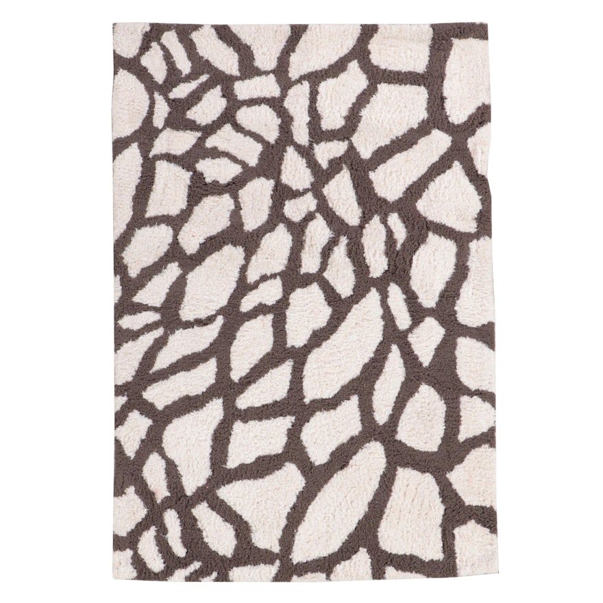 5' x 7'4 Hand-Tufted Loloi Kiara Collection Shag Area Rug