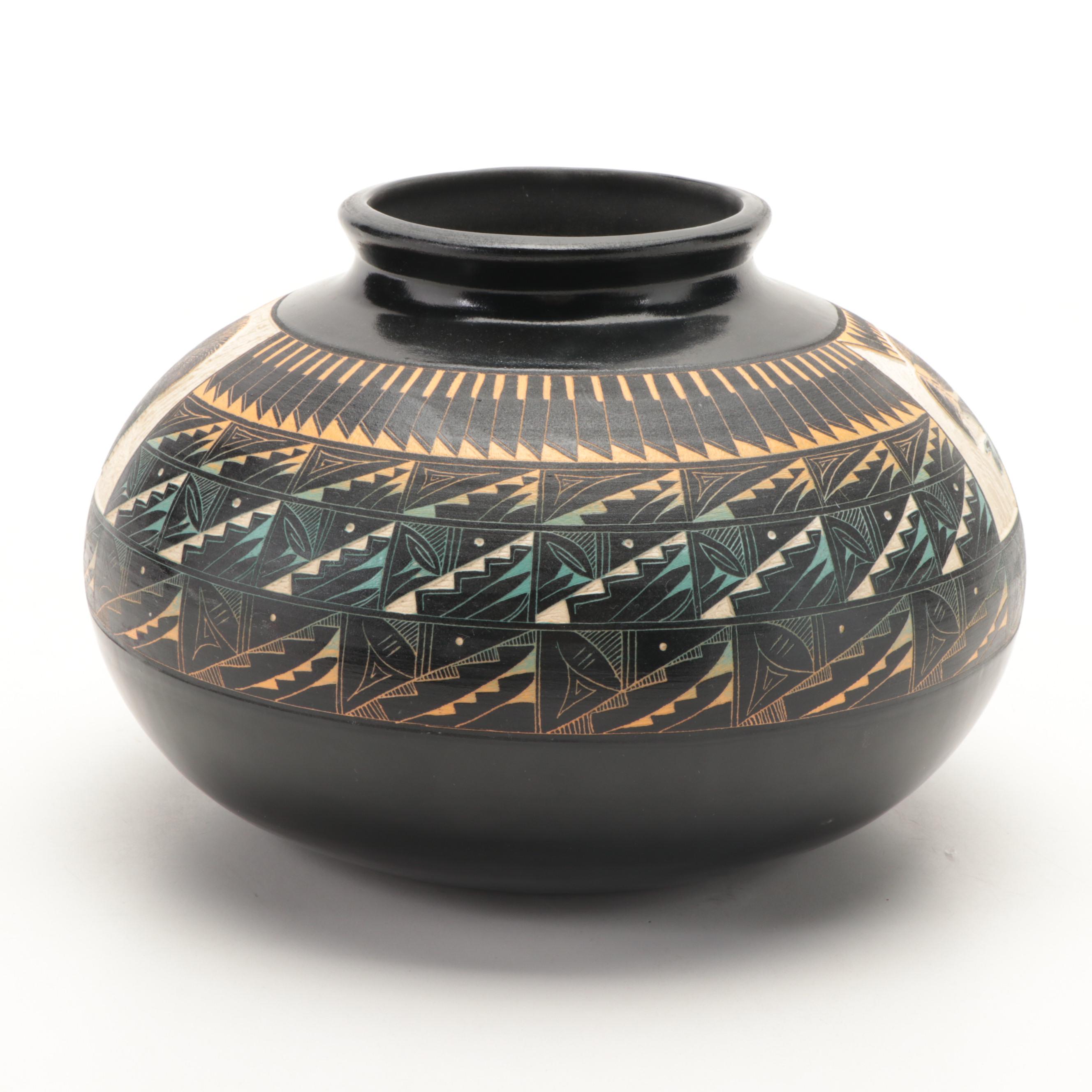 Signed K. Yazzie Navajo Diné Hand-Painted Sgraffito Pottery Olla