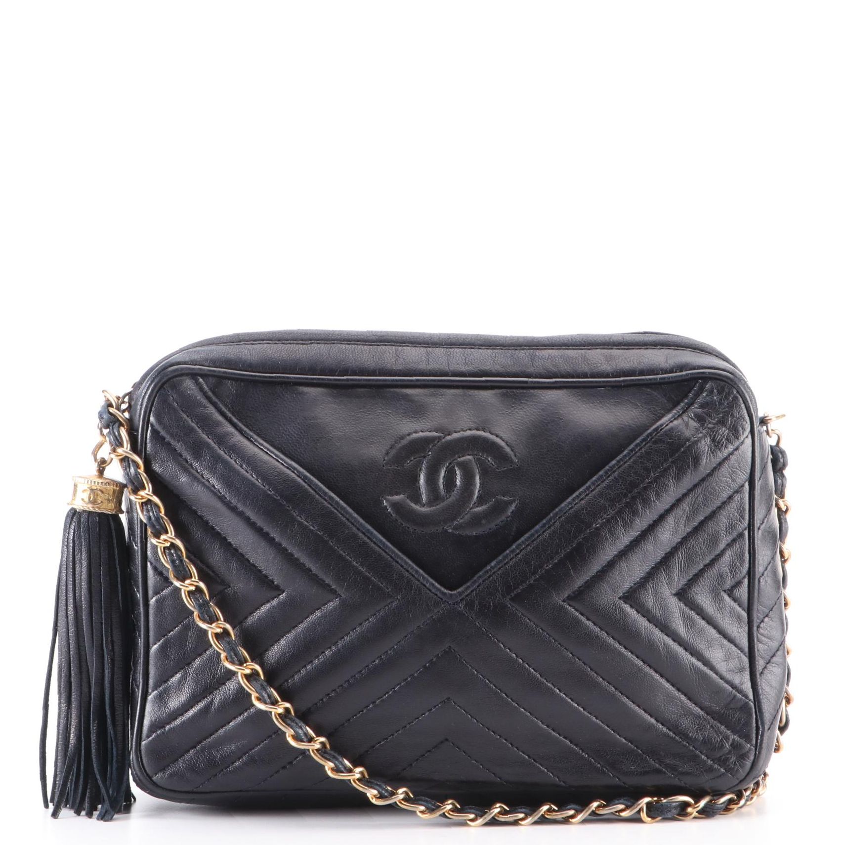 Chanel Matelasse Leather Shoulder Bag with Tassel and Interwoven Chain Strap
