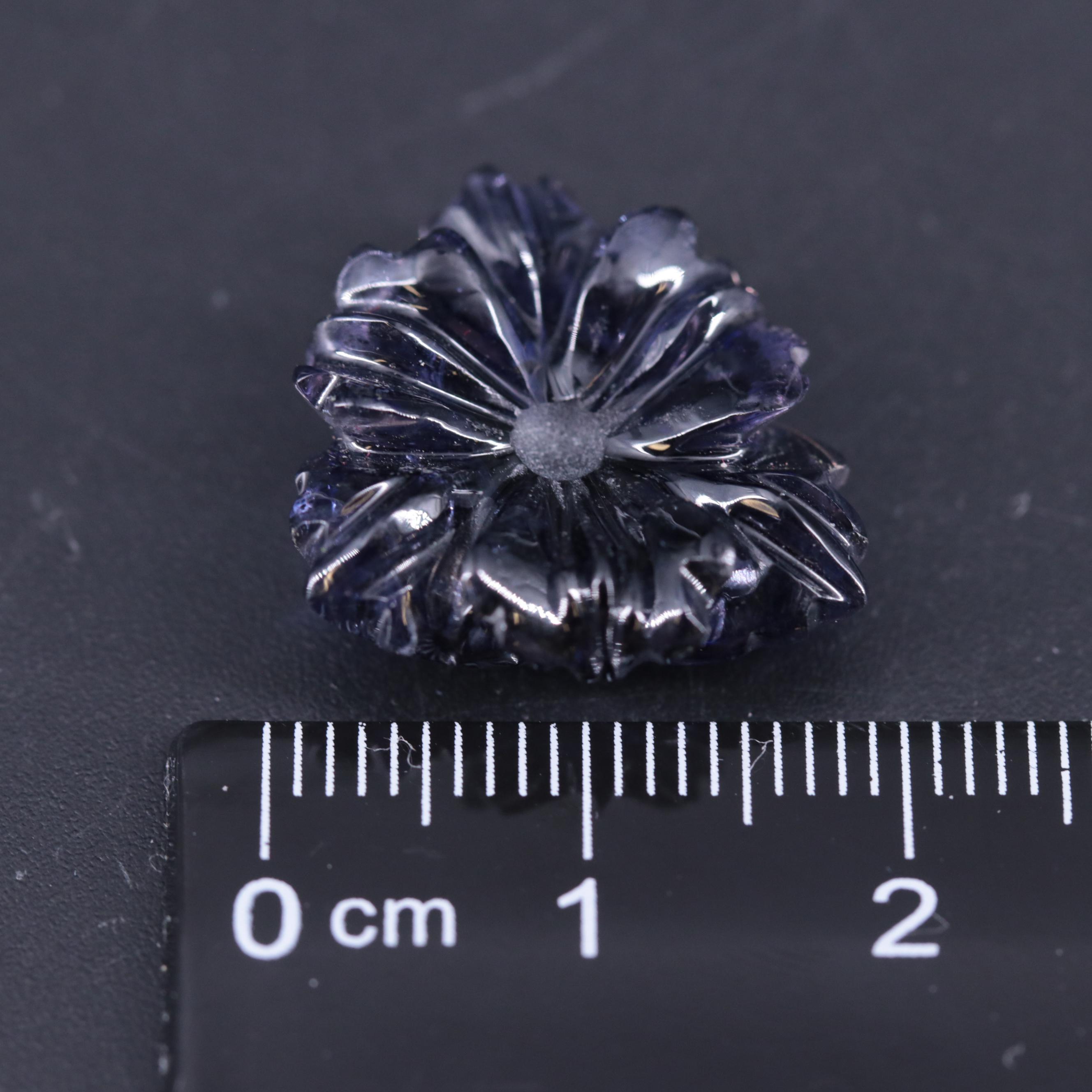 Loose 12.38 CT Iolite