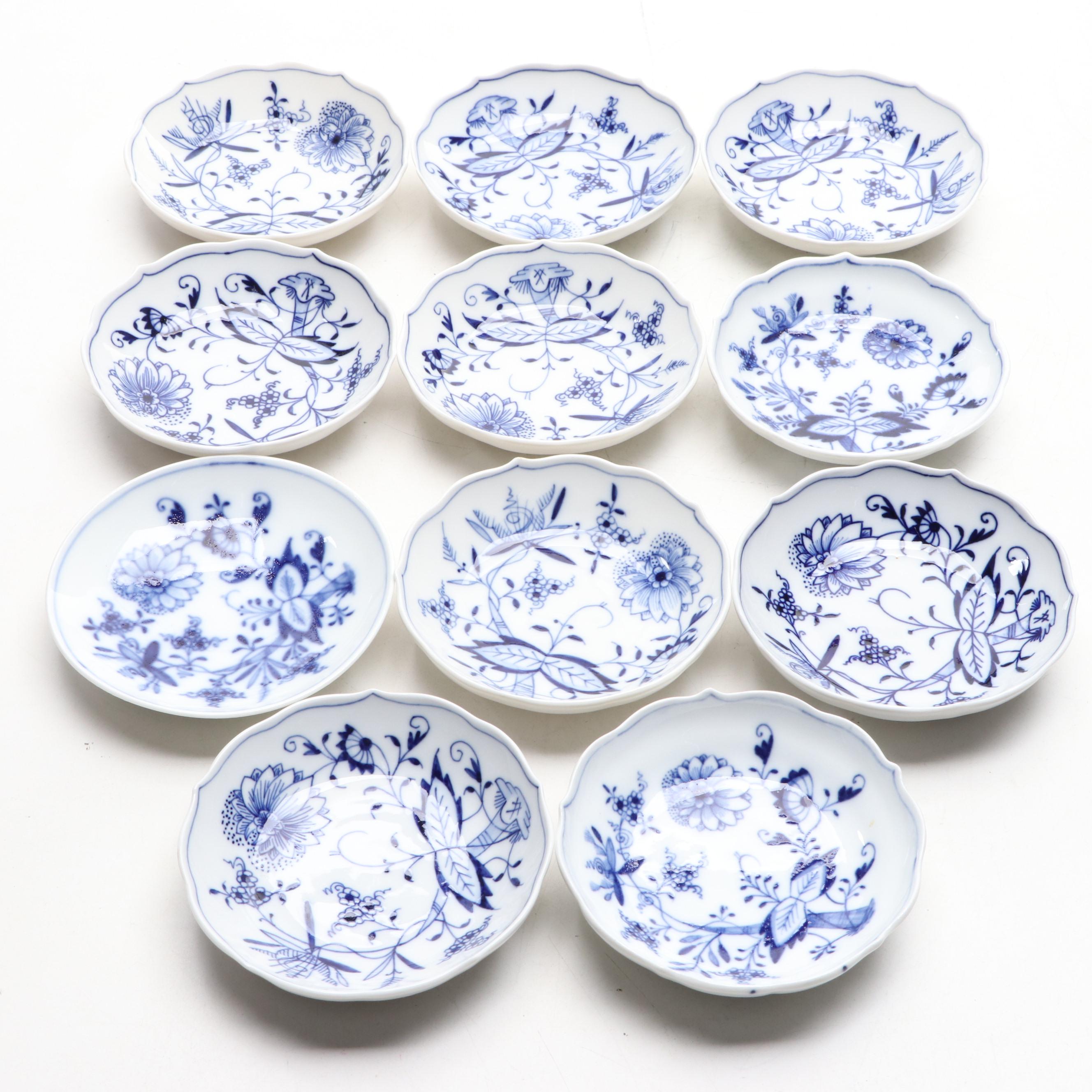 Meissen "Blue Onion" Creamer with Fruit or Sauce Bowls, Late 19th/ Early 20th C.