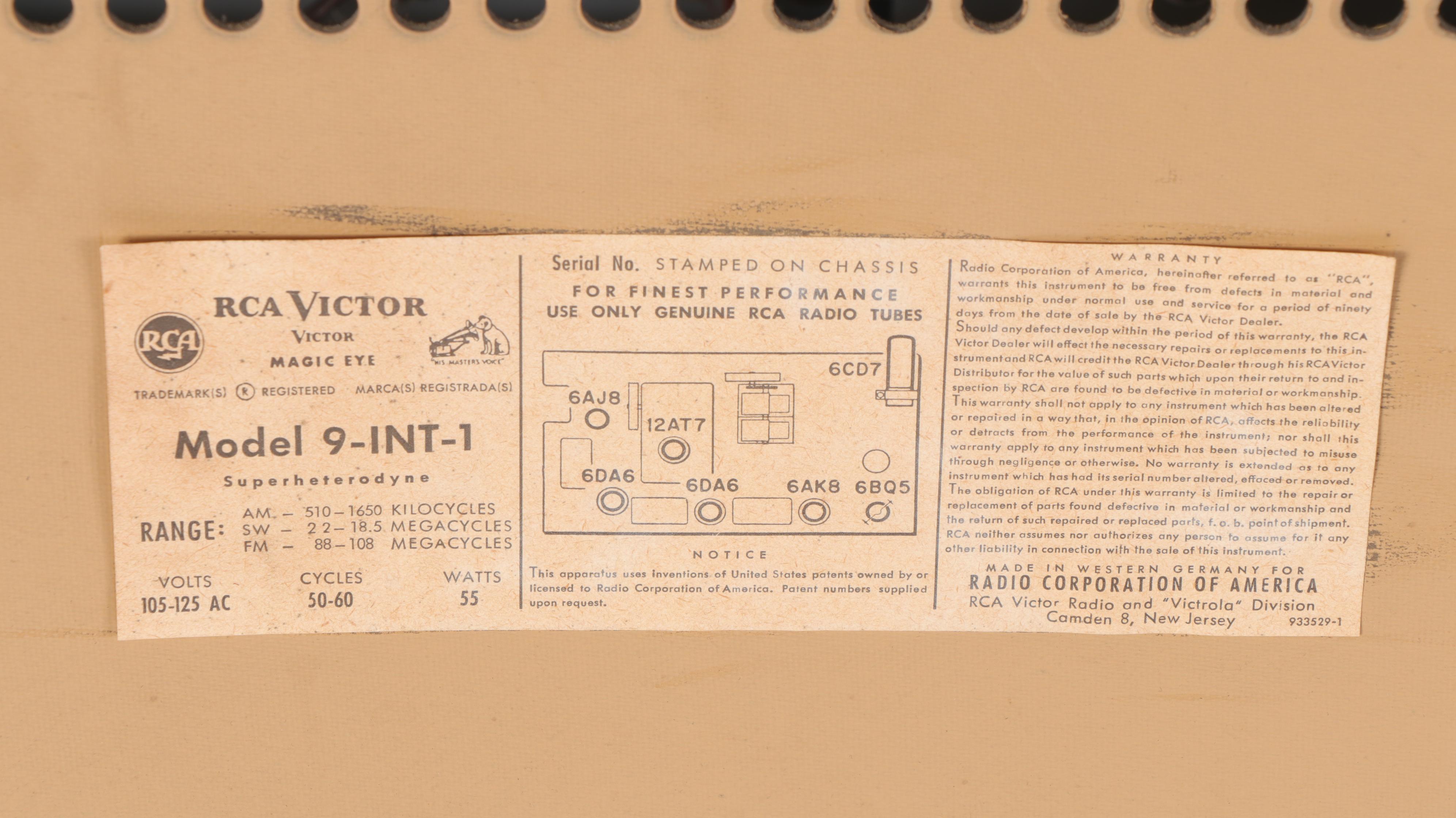 RCA Victor Model 9-INT-1 High Fidelity AM/FM Tube Radio, Mid-20th Century
