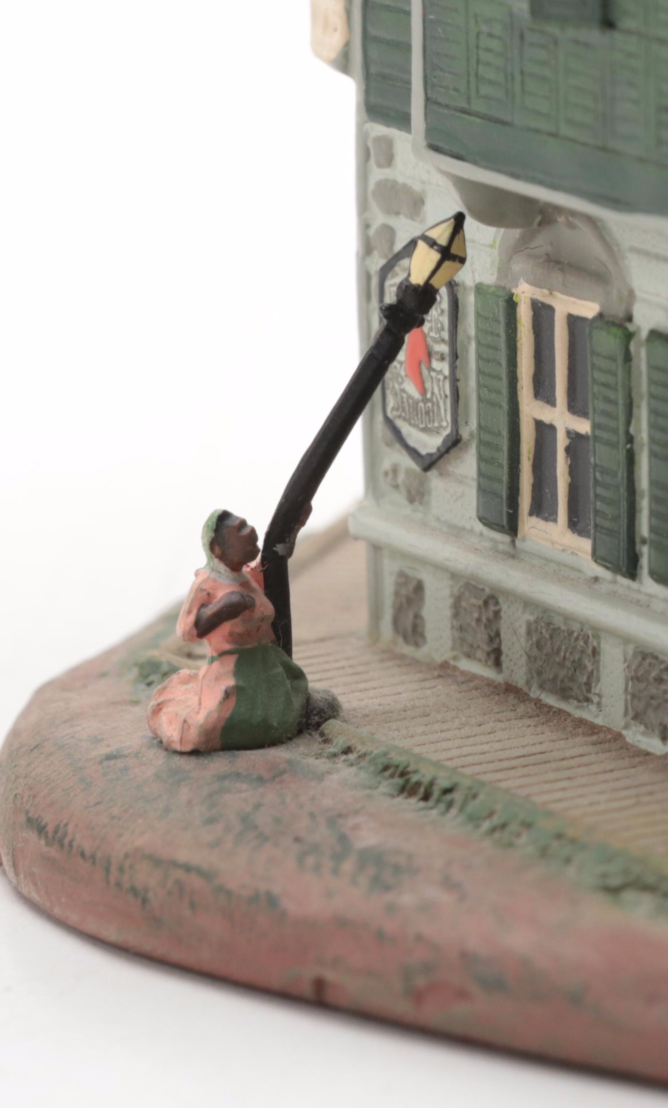 Hawthorne Ceramic Miniatures and W.S. George Gone with the Wind Music Box, 1990s