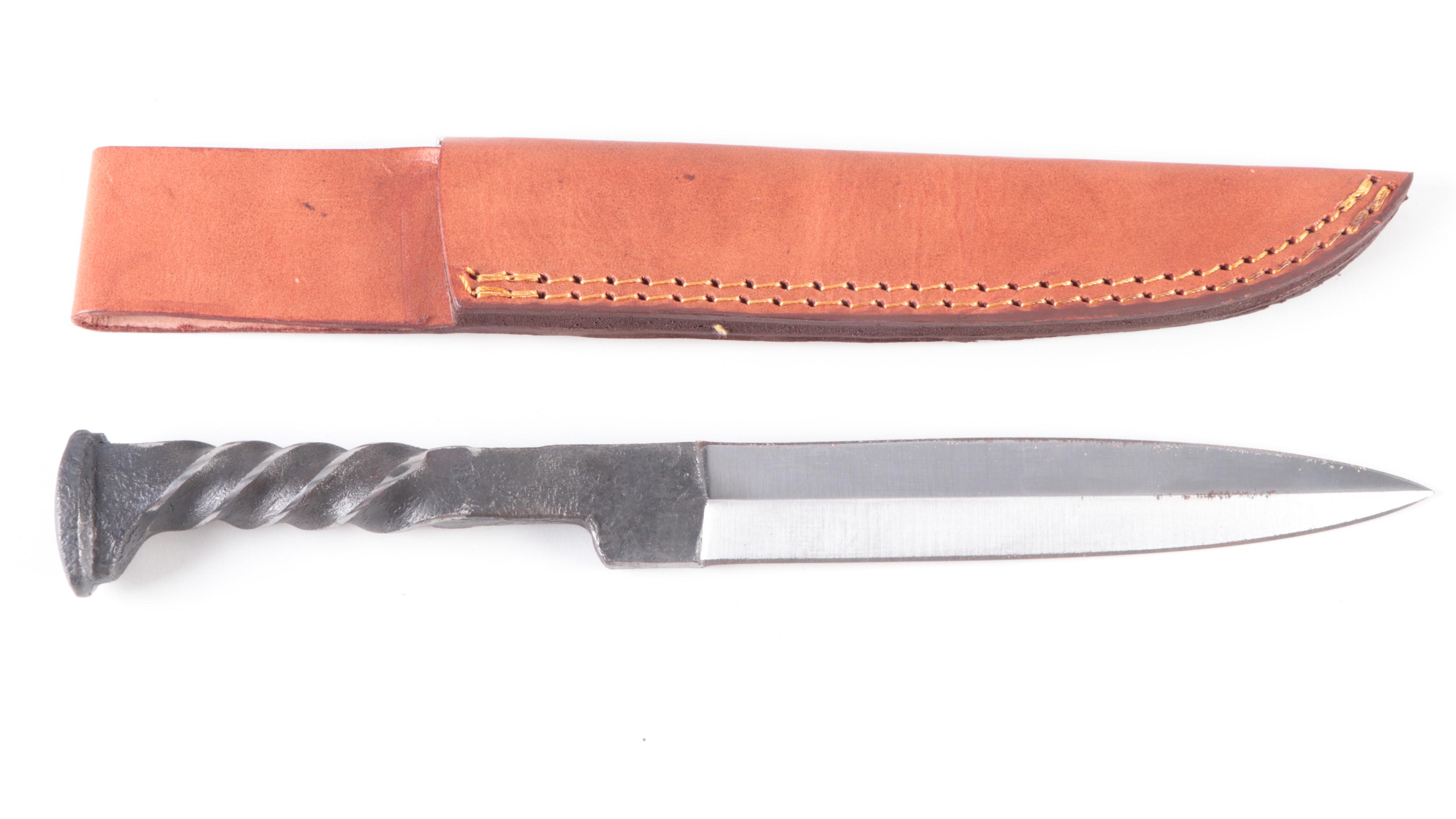 Hand-Forged Twist Handled Knife with Frost Cutlery Pocket Knives