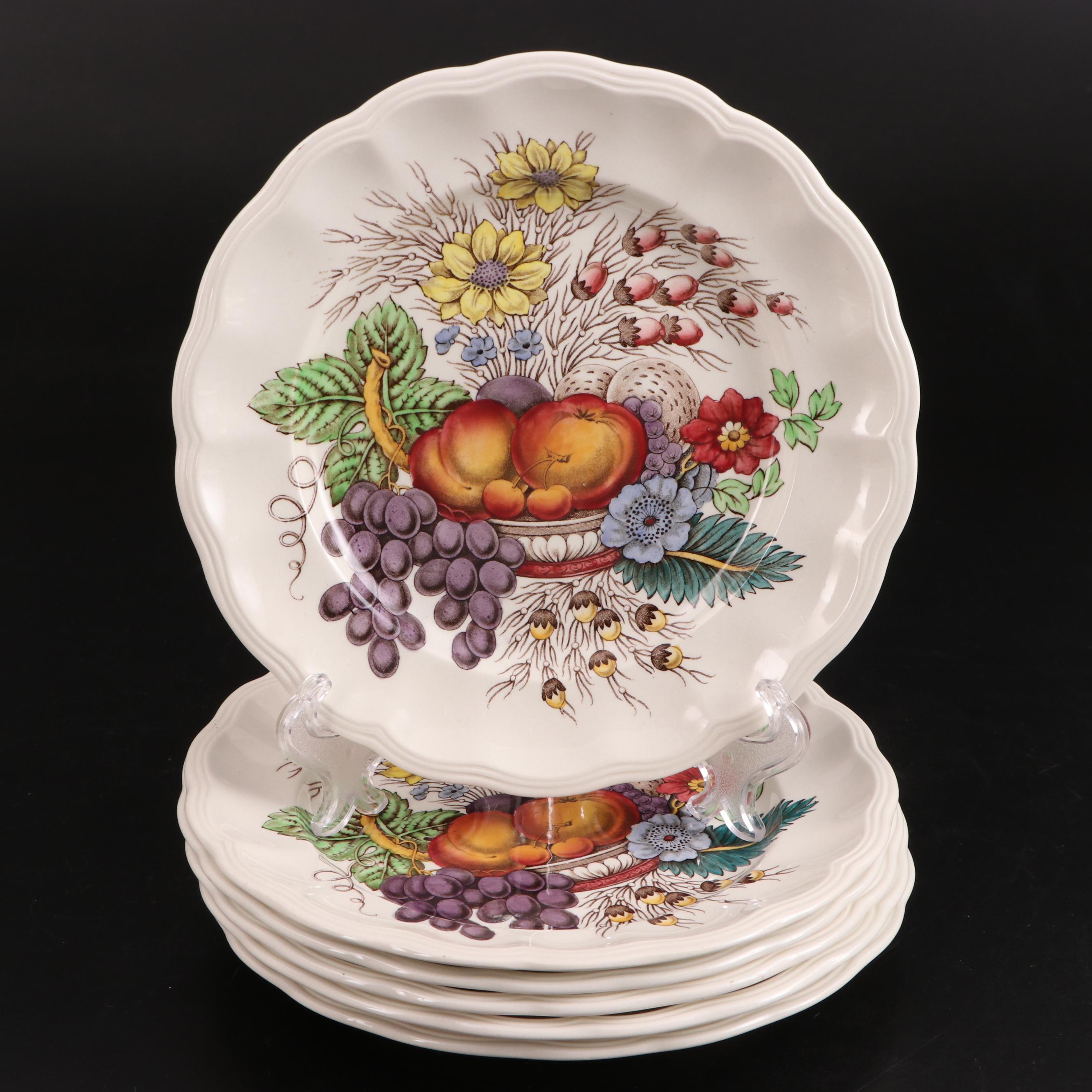 Copeland Spode "Reynolds" Earthenware Dinnerware, Mid to Late 20th Century
