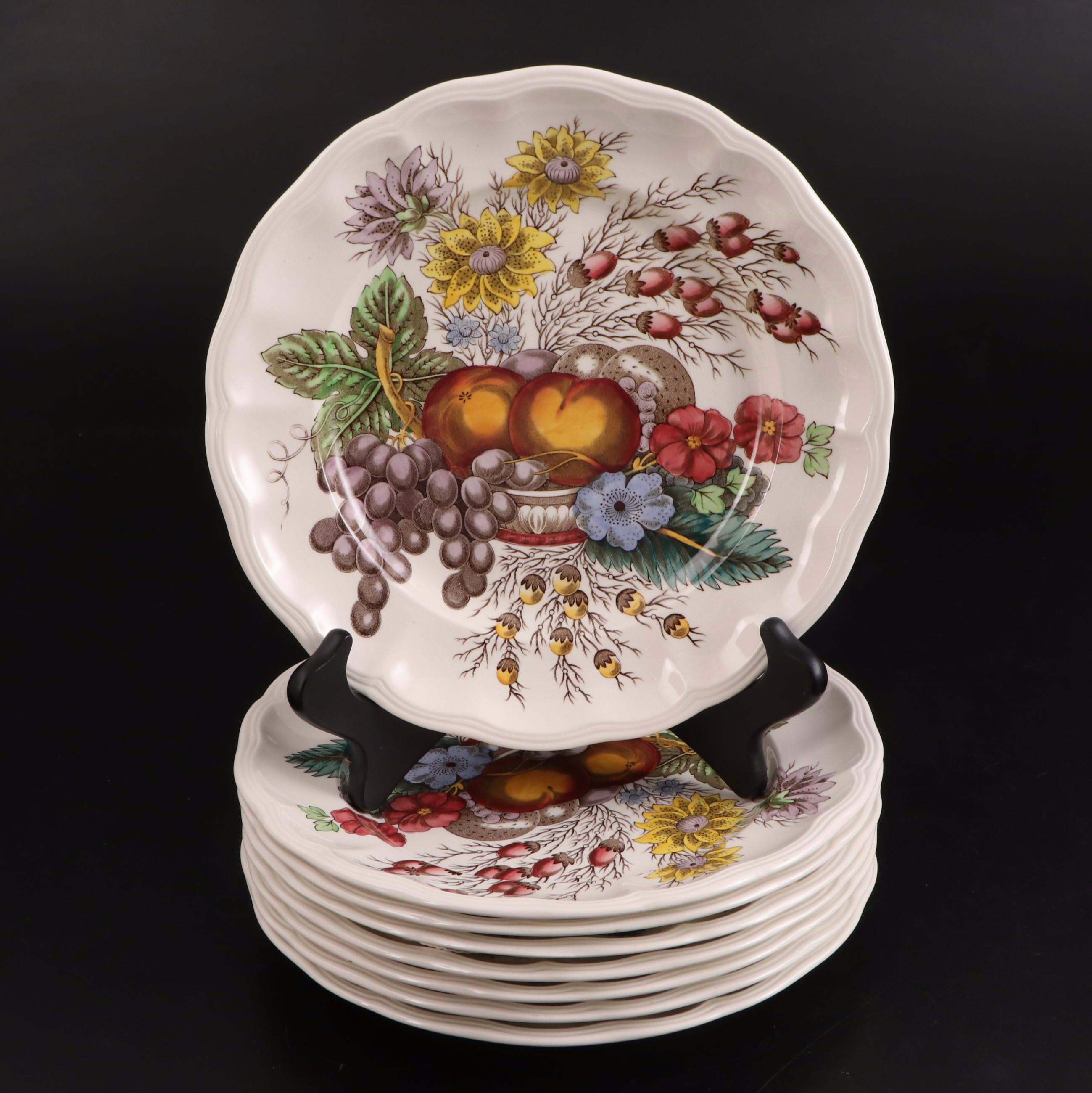 Copeland Spode "Reynolds" Earthenware Dinnerware, Mid to Late 20th Century
